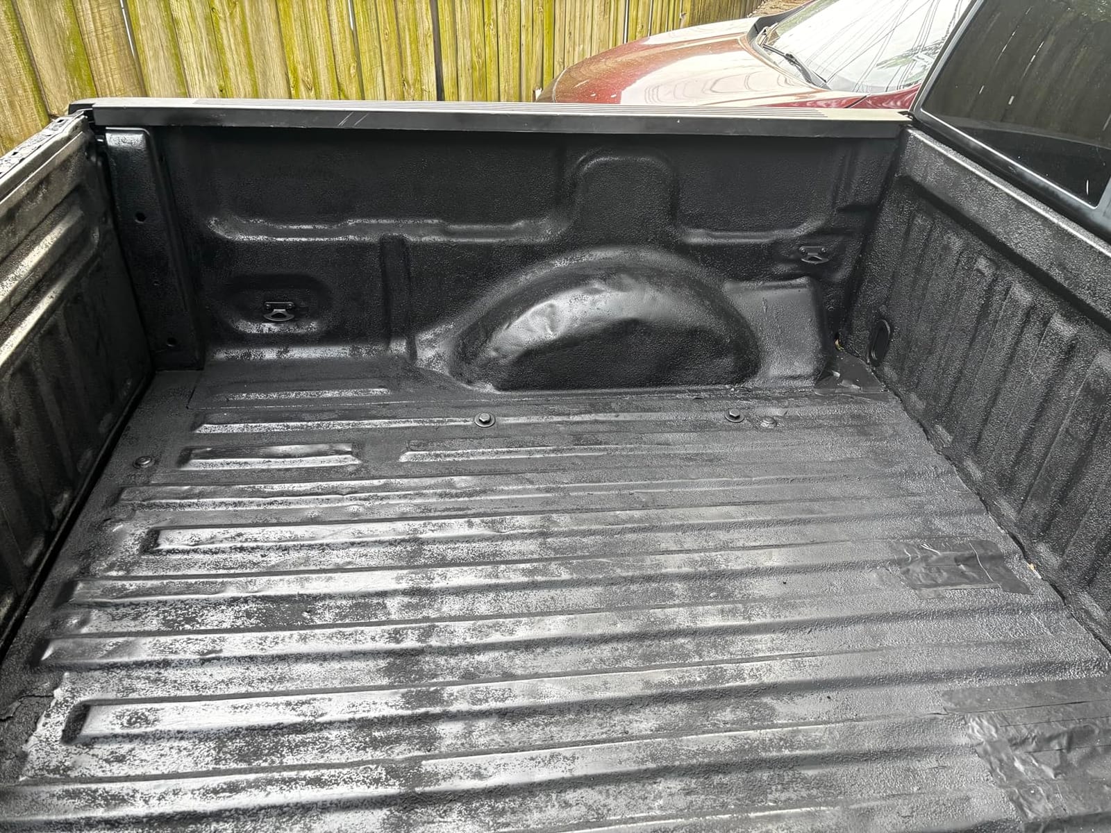 Rust-Oleum Automotive Truck Bed Coating Spray Paint, Black customer photo 1