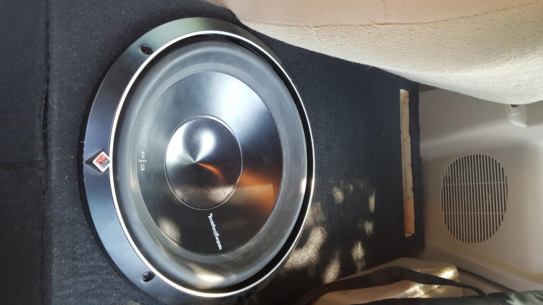 Rockford Fosgate P3D4-12 Punch P3 DVC 4-Ohm 12-Inch 600-Watt RMS 1200-Watt Peak Subwoofer customer photo 2
