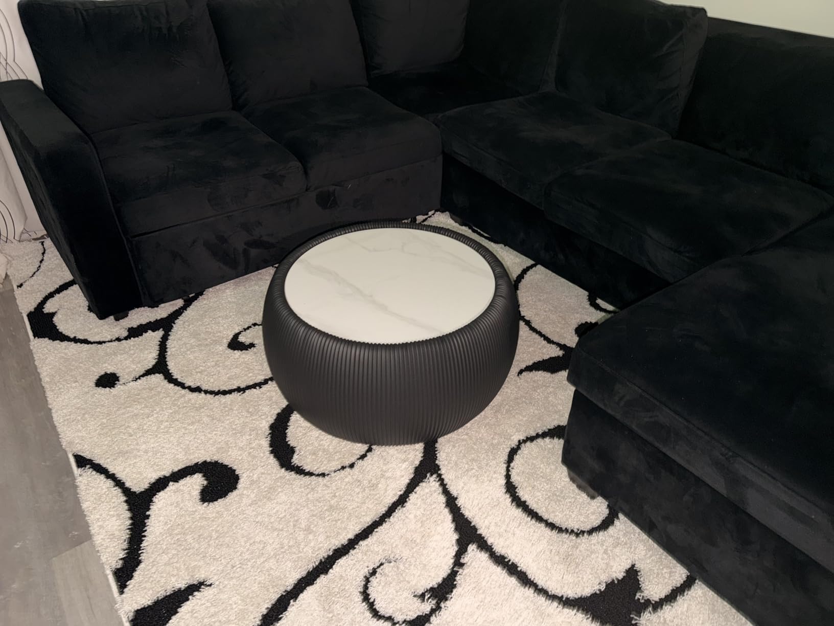 SAFAVIEH Area Rug 8x10 - Florida Shag Collection - Large - Cream & Beige, Scroll Design, Non-Shedding & Easy to Clean, High-Low Plush Pile, Ideal for Living Room, Bedroom, Dining Space (SG455-1113) customer photo 1