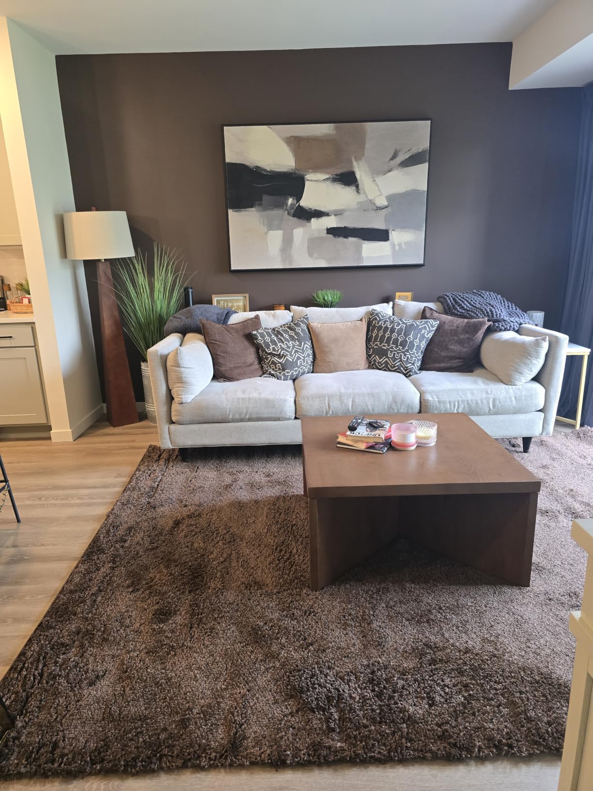 SAFAVIEH California Shag Collection Area Rug - 8' x 10', Ivory, Non-Shedding & Easy to Clean, Ultra Plush Thick Pile, Ideal for Living Room, Bedroom, Dining Space (SG151-1212) customer photo 1