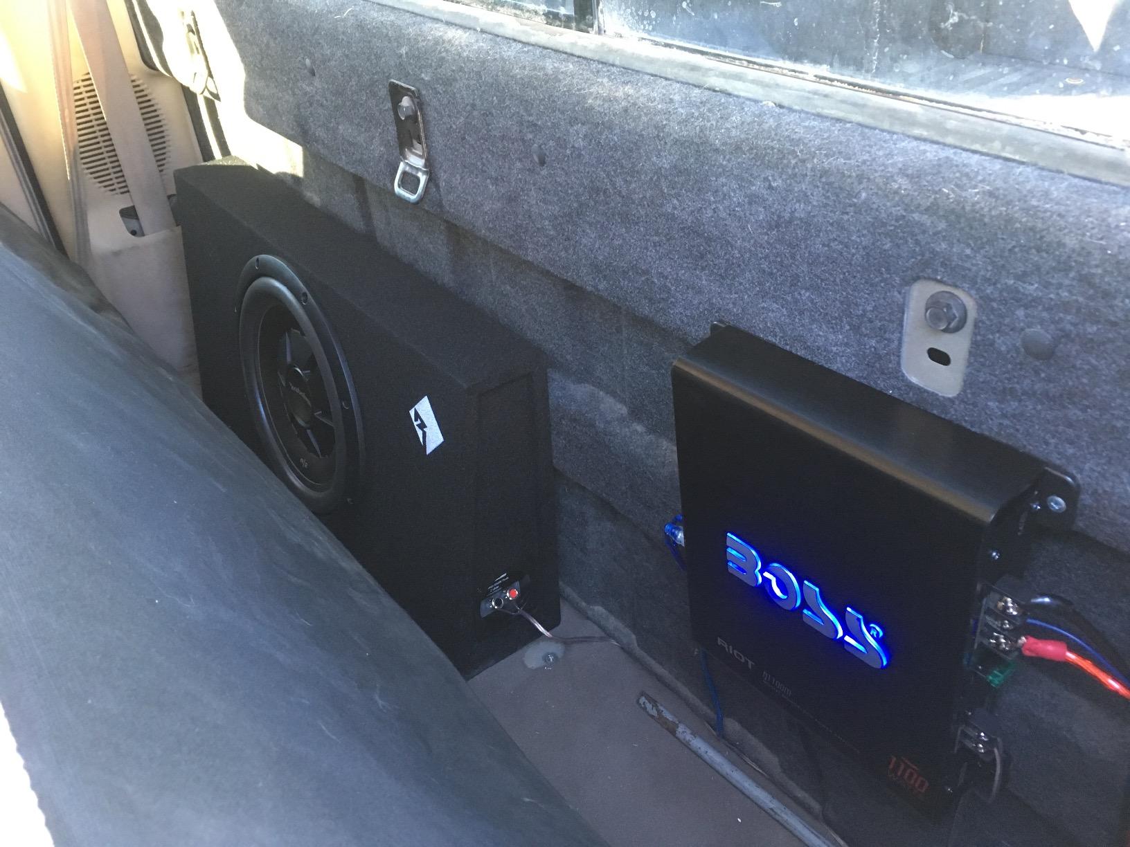 Rockford Fosgate Prime R2S-1X12 Loaded 12” Slim Subwoofer in Enclosure customer photo 2