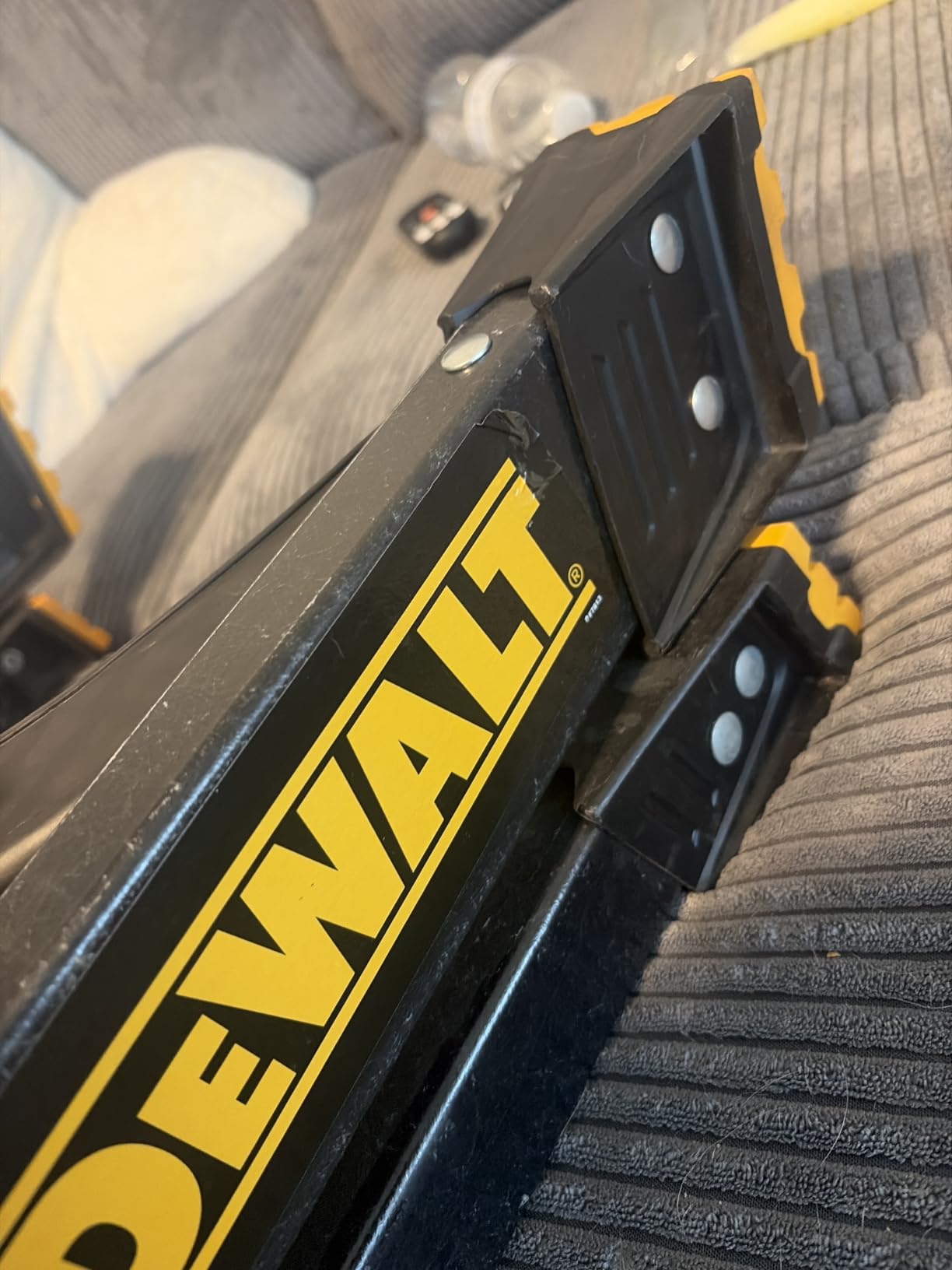 DeWalt Type IA 300lb Rated FG Stepladder 4' DXL3010-04 customer photo 2