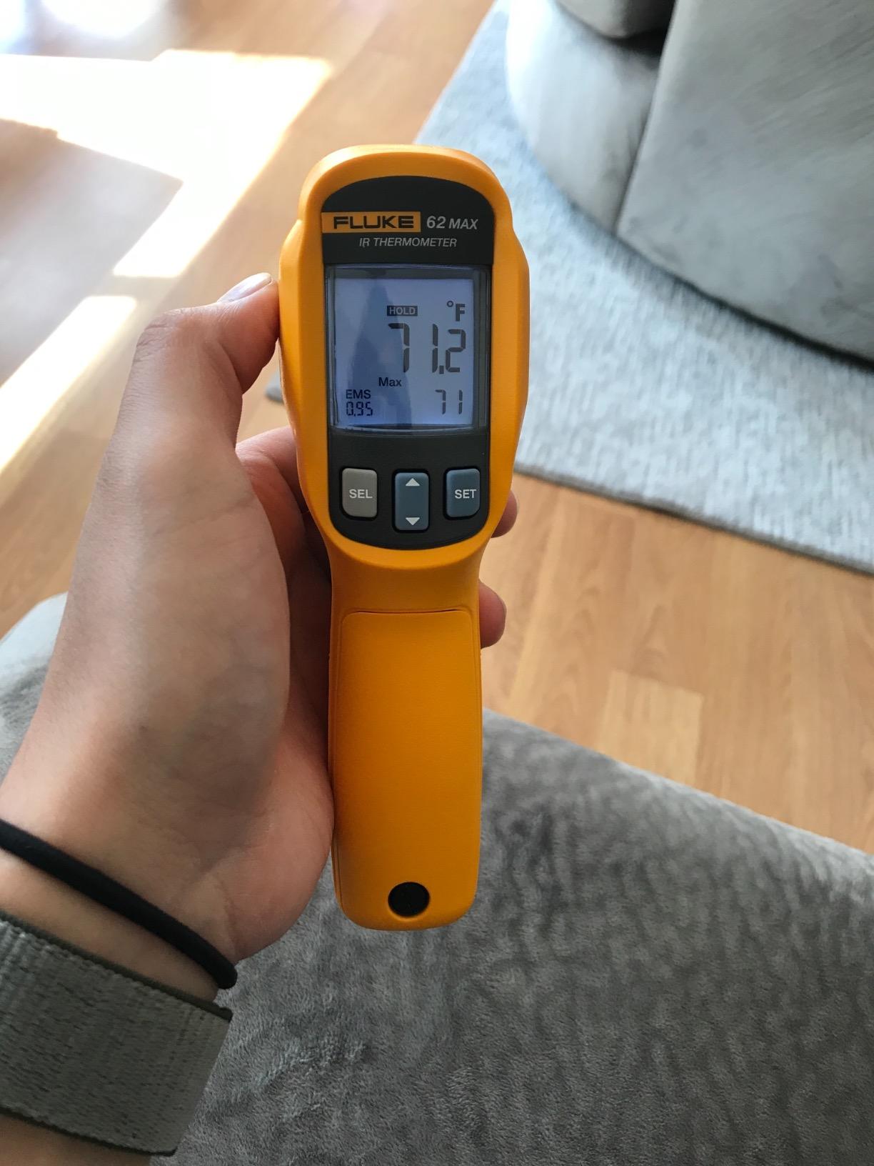 Fluke 62 Max Industrial Infrared Thermometer, -22 to +932 Degree F Range, Single Laser Targeting, 10:1 Distance to Spot Ratio, IP54 Rating, Includes 3 Year Warranty, (Not for Human Temp) customer photo 1