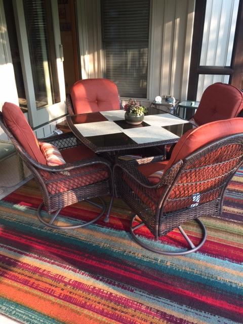 Mohawk Home Avenue Stripe Area Rug (5' x 8') customer photo 2