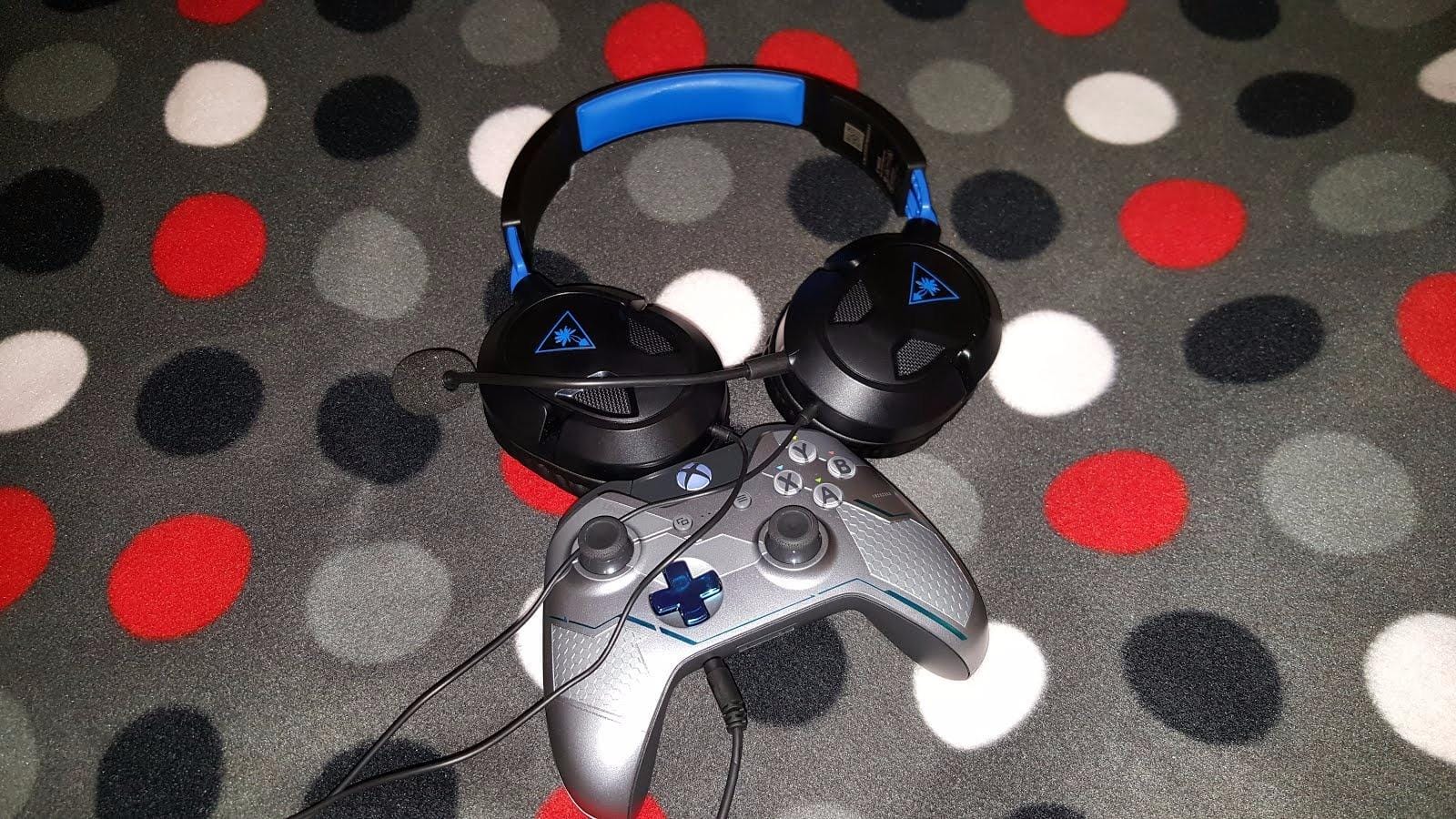 Turtle Beach Recon 50 Wired Multiplatform Gaming Headset for PC, PS5, Xbox customer photo 2