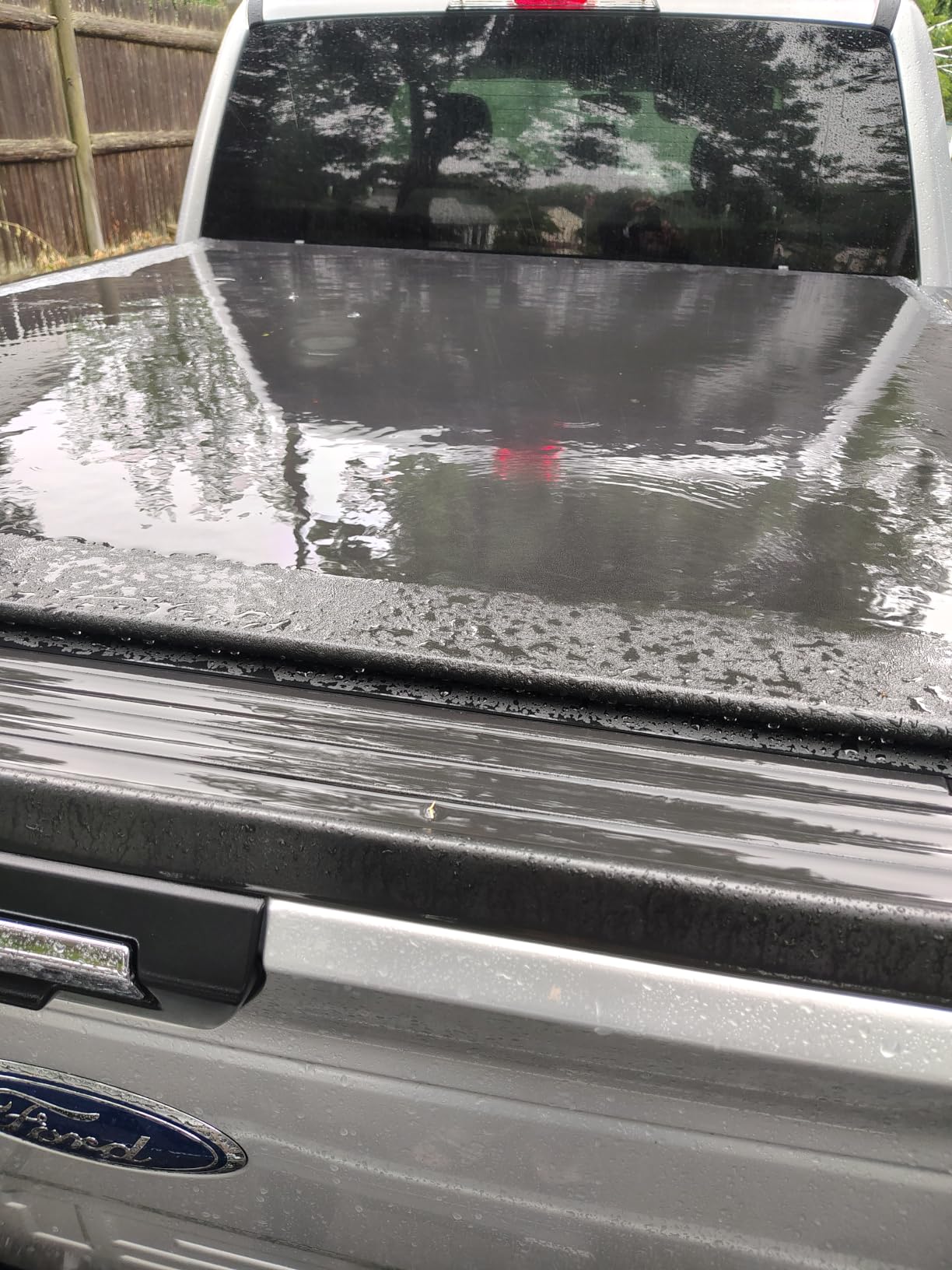 Gator Soft Roll-Up Truck Bed Tonneau Cover w/ Gear Straps, Heavy-Duty Truck Bed Protection | 139773 | Fits 2015 - 2020 Ford F-150 (incl. Raptor) 5' 7