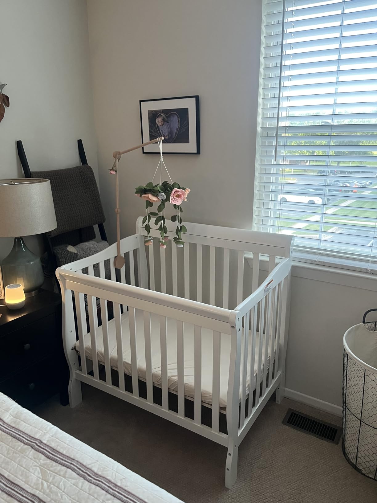 Dream On Me 4-in-1 Mini Baby Crib for Small Spaces, Aden, Grey | GREENGUARD Gold, ASTM/CPSC Compliant, BSA Verified, Converts to Daybed & Twin Bed, 3 Adjustable Heights, New Zealand Pine customer photo 2
