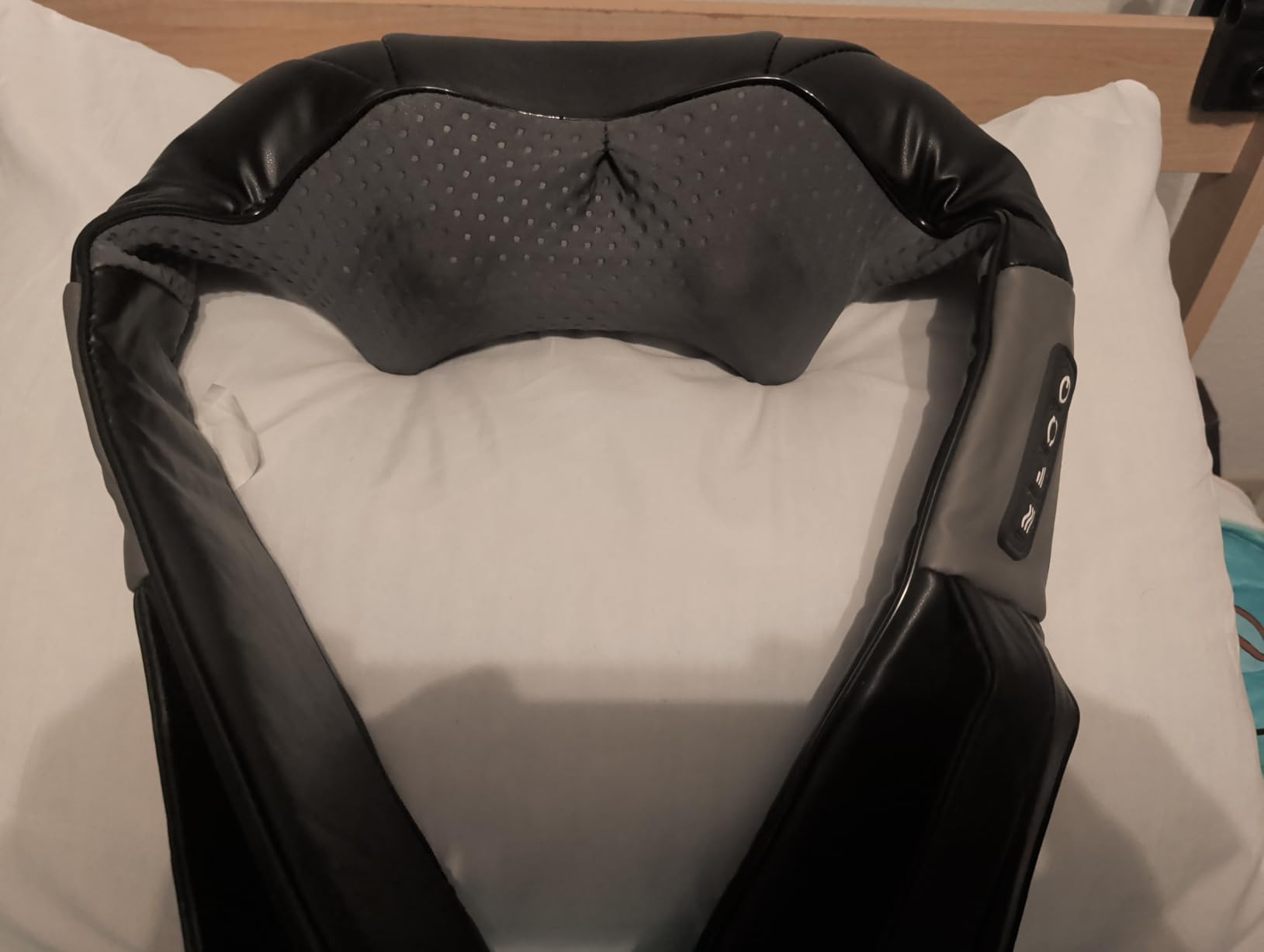 Nekteck Shiatsu Neck Massager with Heat for Pain Relief, NOT Cordless | 2026 Upgraded 3D Back Shoulder Kneading Massage Pillow, 3 Intensity Speeds Deep Tissue, Relaxation Gifts for Men Women, Black customer photo 1