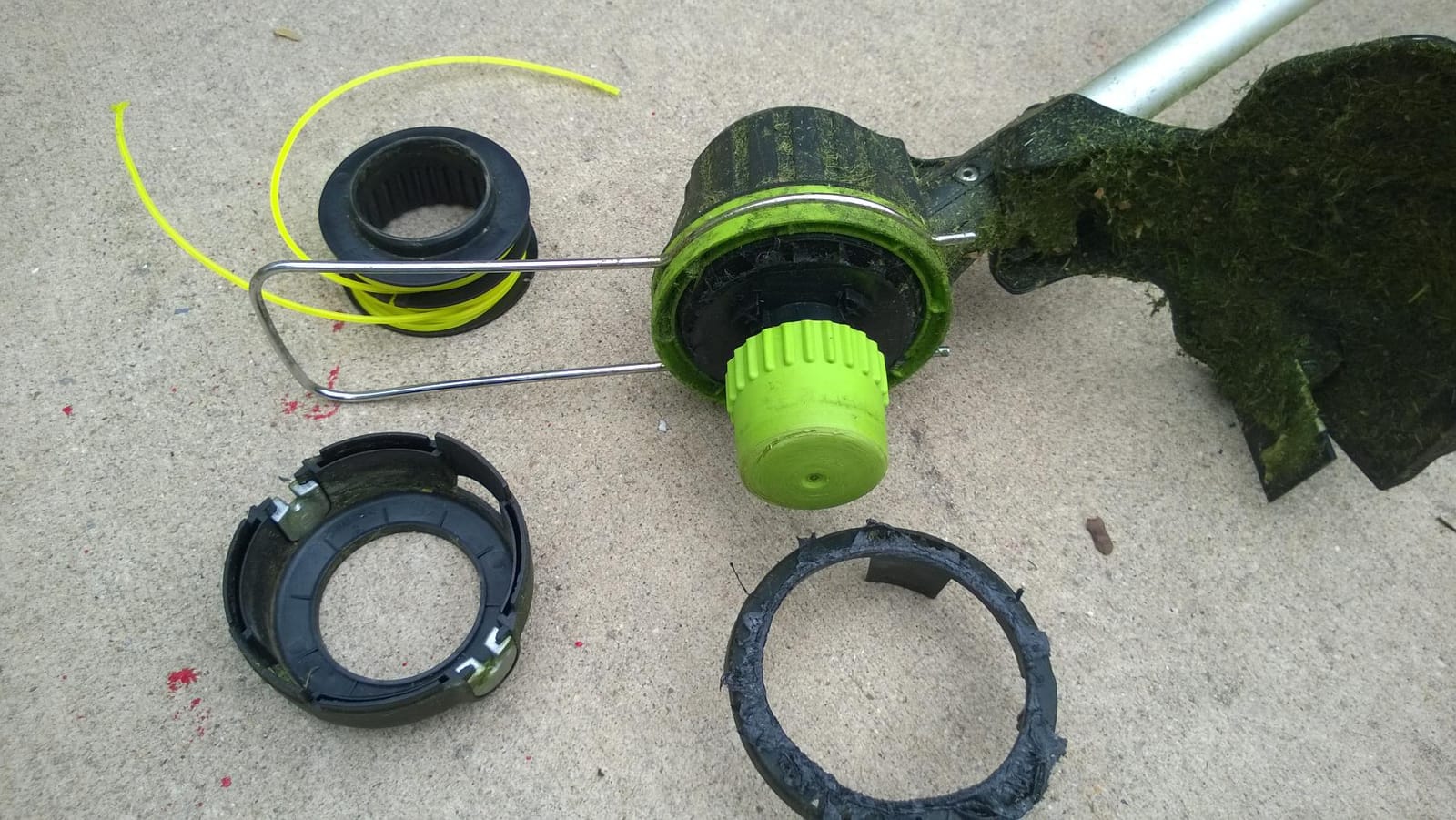 Greenworks 80V 16 in Cordless String Trimmer, 2.0 Ah Battery customer photo 1