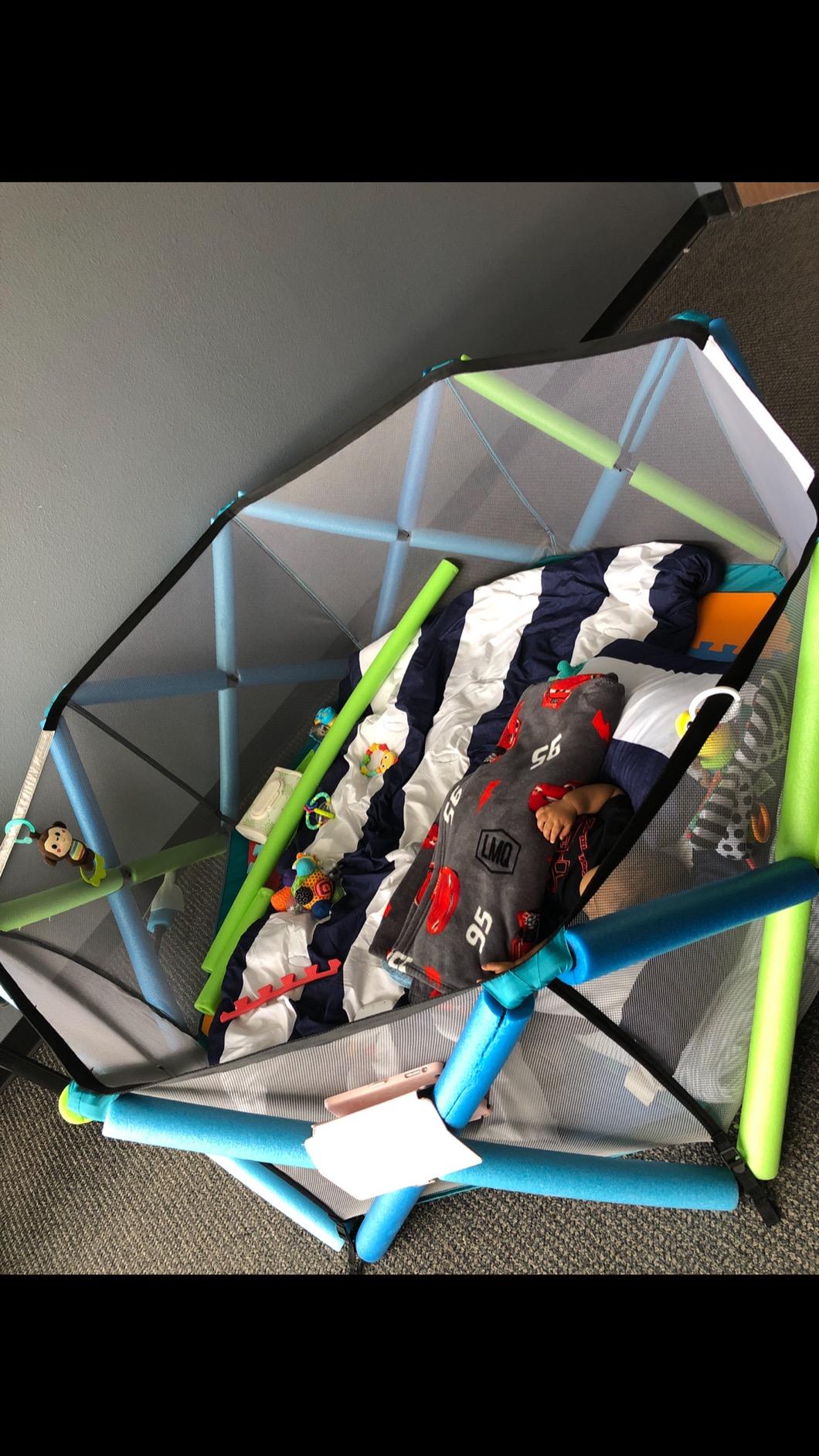 Regalo Safety My Play Deluxe Extra Large Baby Playpen & Portable Play Yard, Foldable 8-Panel Indoor Outdoor Playpen for Babies & Toddlers, Mesh Sides, Washable Nylon Bottom, 62
