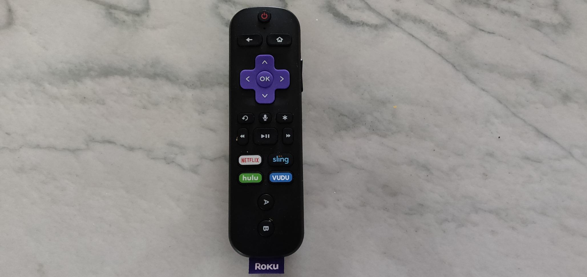 Roku Ultra | 4K/HDR/HD Streaming Player with Enhanced Remote (Voice, Remote Finder, Headphone Jack, TV Power and Volume), Ethernet, Micro SD and USB (2017) customer photo 2