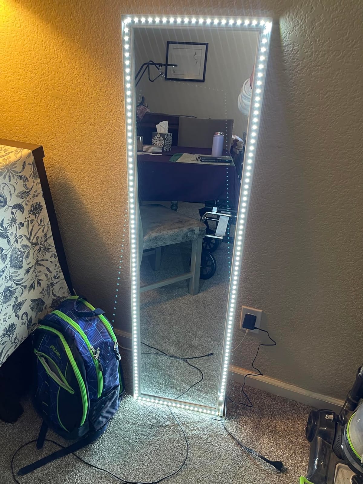 Led Vanity Mirror Lights Kit, ViLSOM 13ft/4M 240 LEDs Make-up Vanity Mirror customer photo 1