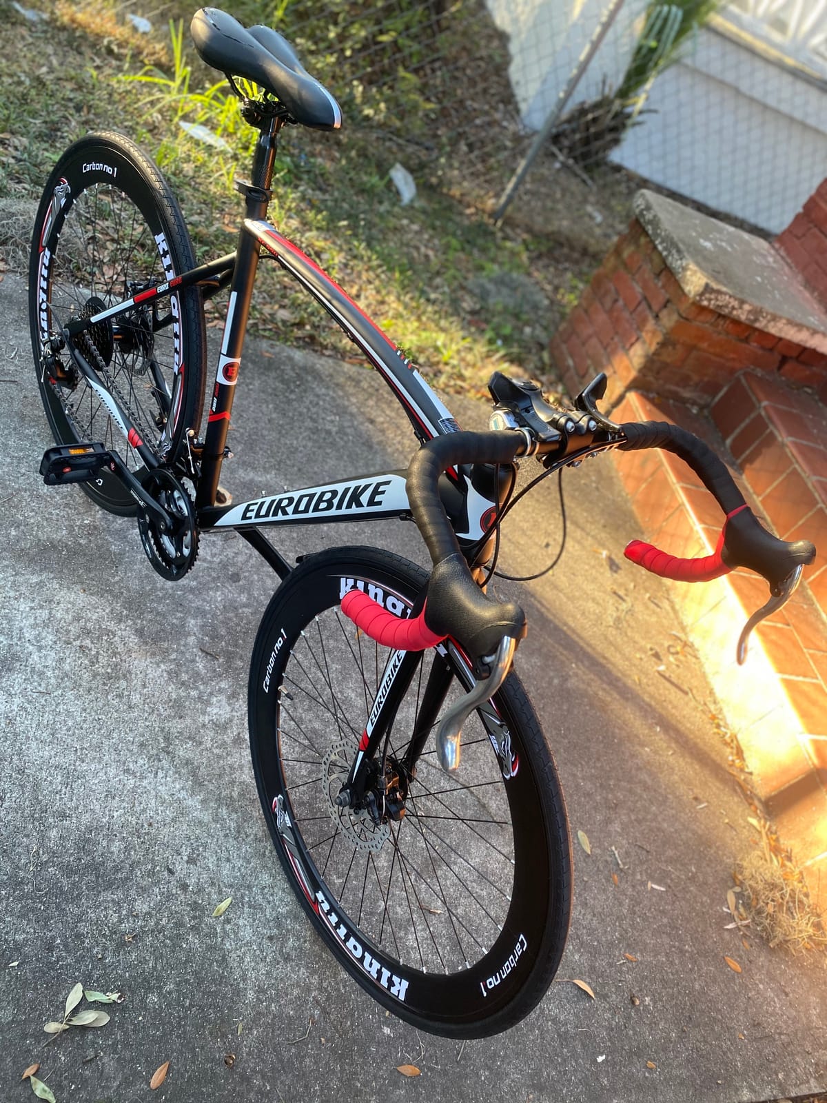 EUROBIKE Bikes EURXC550 21 Speed Road Bike 700C Wheels Road Bicycle Dual Disc Brake Bicycles …… customer photo 2