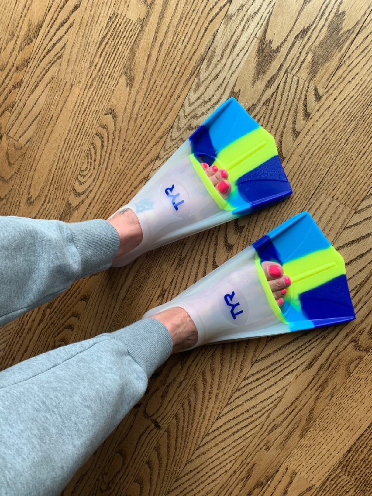 TYR Stryker Silicone Fins - Short Blade Swimming Training Scuba Flippers customer photo 1