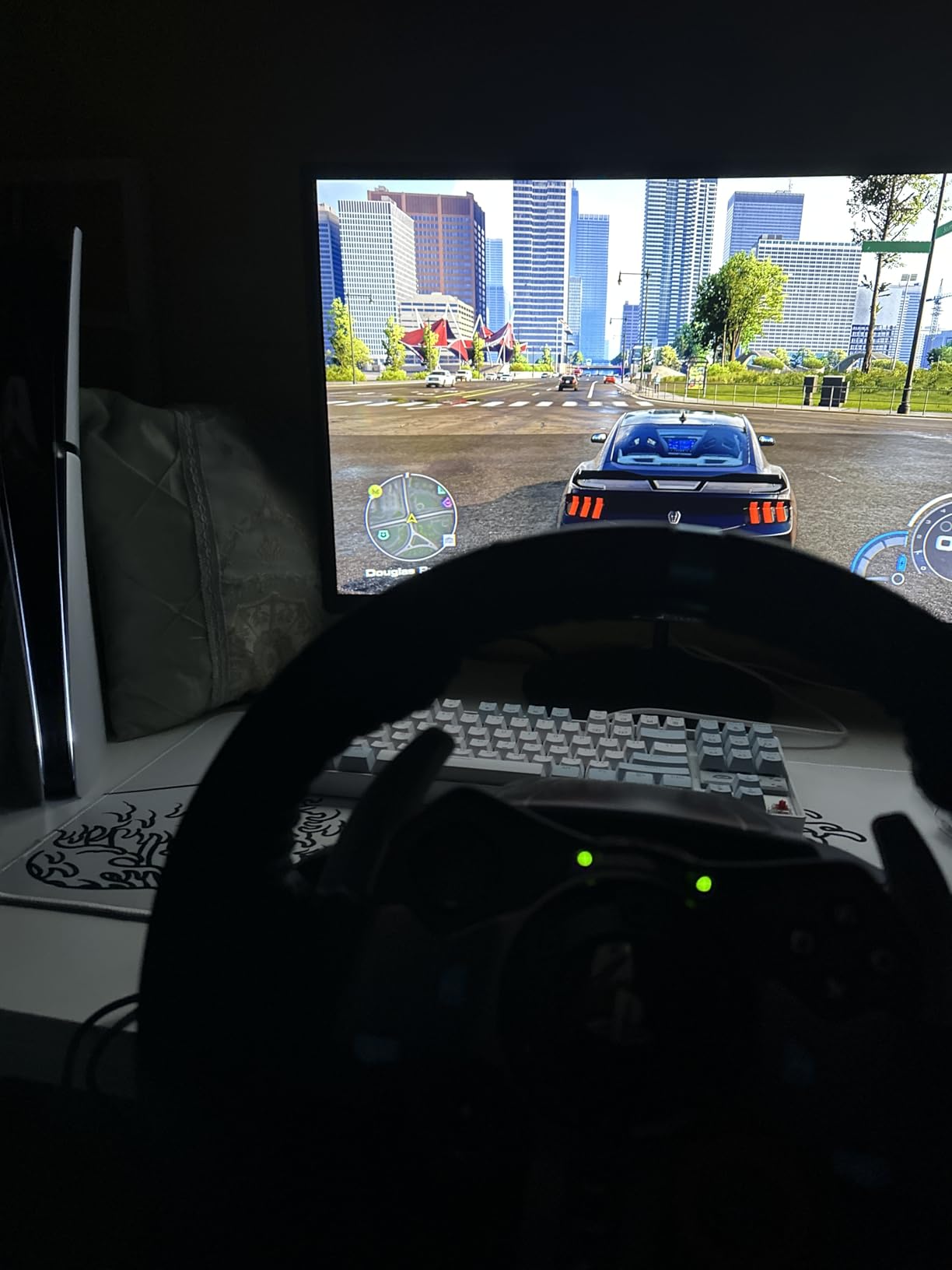 Logitech Driving Force G29 Racing Wheel for PlayStation 4 and PlayStation 3 (Renewed) customer photo 2