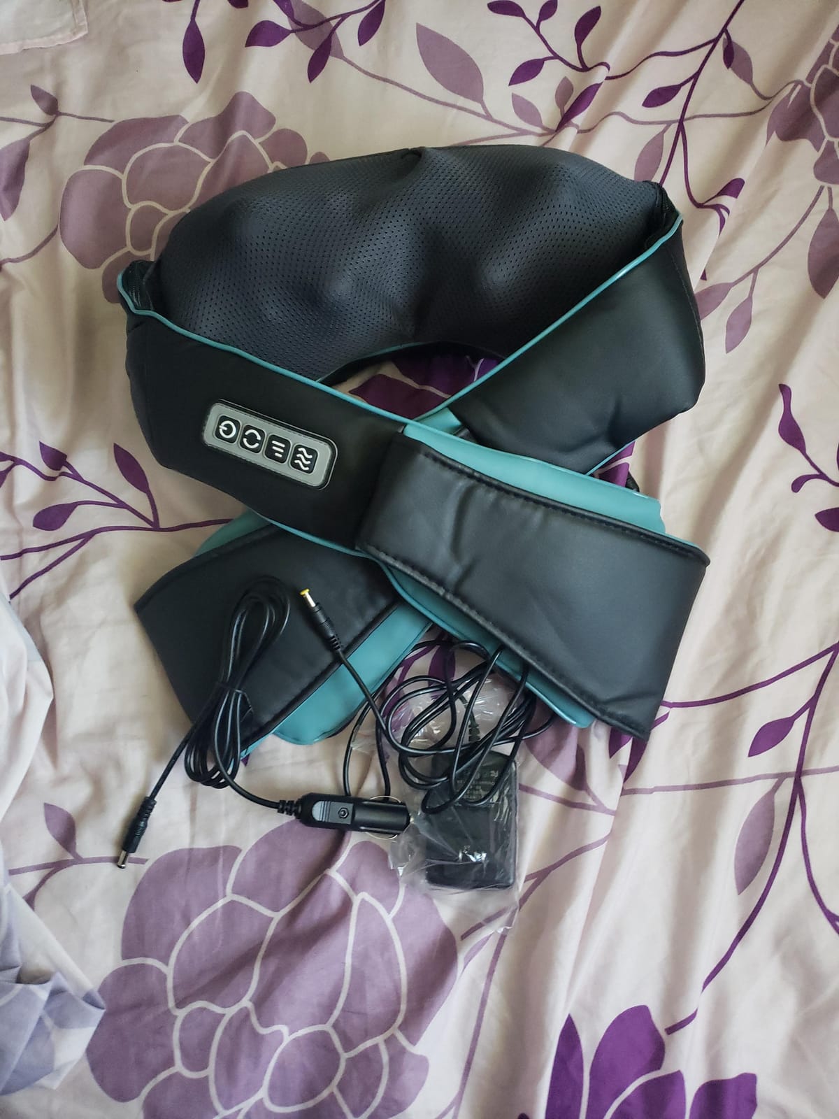 Mo Cuishle Women Men Gifts, Shiatsu Back Shoulder & Neck Massager with Heat customer photo 1