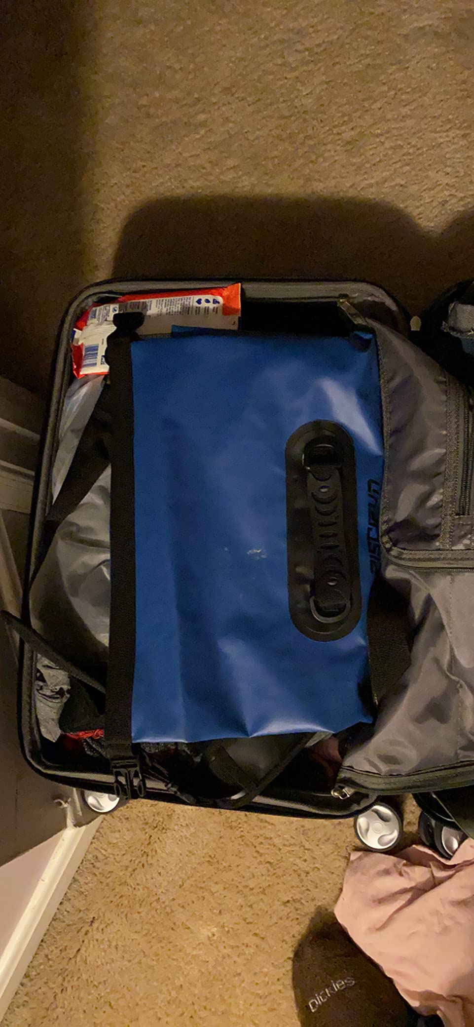 Piscifun Dry Bag, Waterproof Floating Backpack 10L/20L/30L/40L customer photo 2