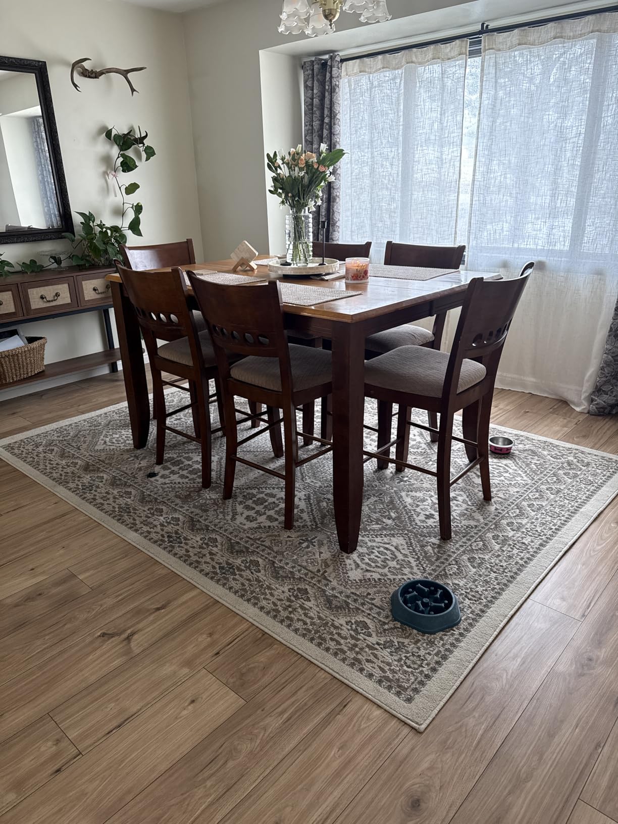 nuLOOM Becca Taupe Medallion Power Loomed Area Rug, 8' x 10' customer photo 2