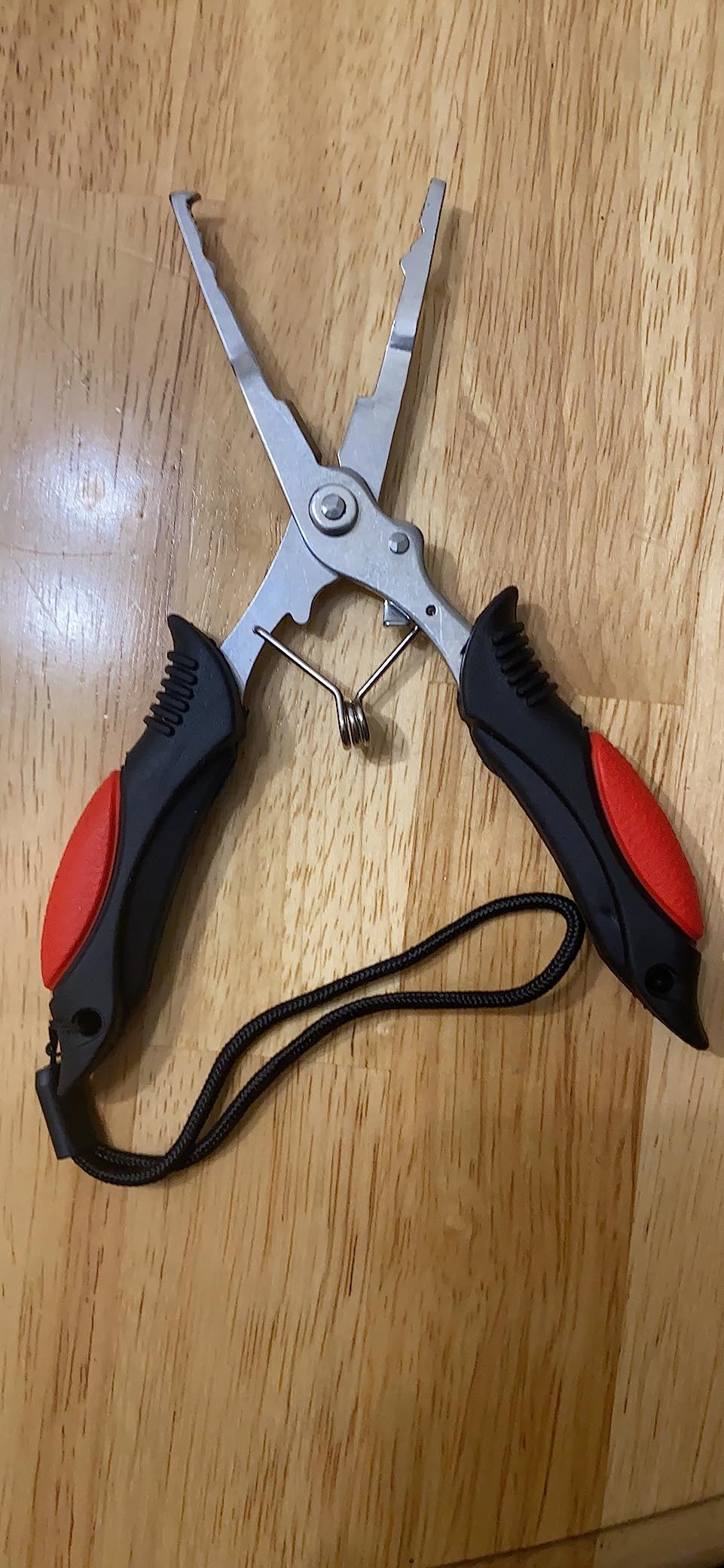 Hikary Long Nose Fishing Pliers,Ice Fishing Gear,Stainless Steel Hook Remover Braid Cutter Rustproof Fishing Multi-Tools Fishing Gripper for Freshwater Saltwater customer photo 1
