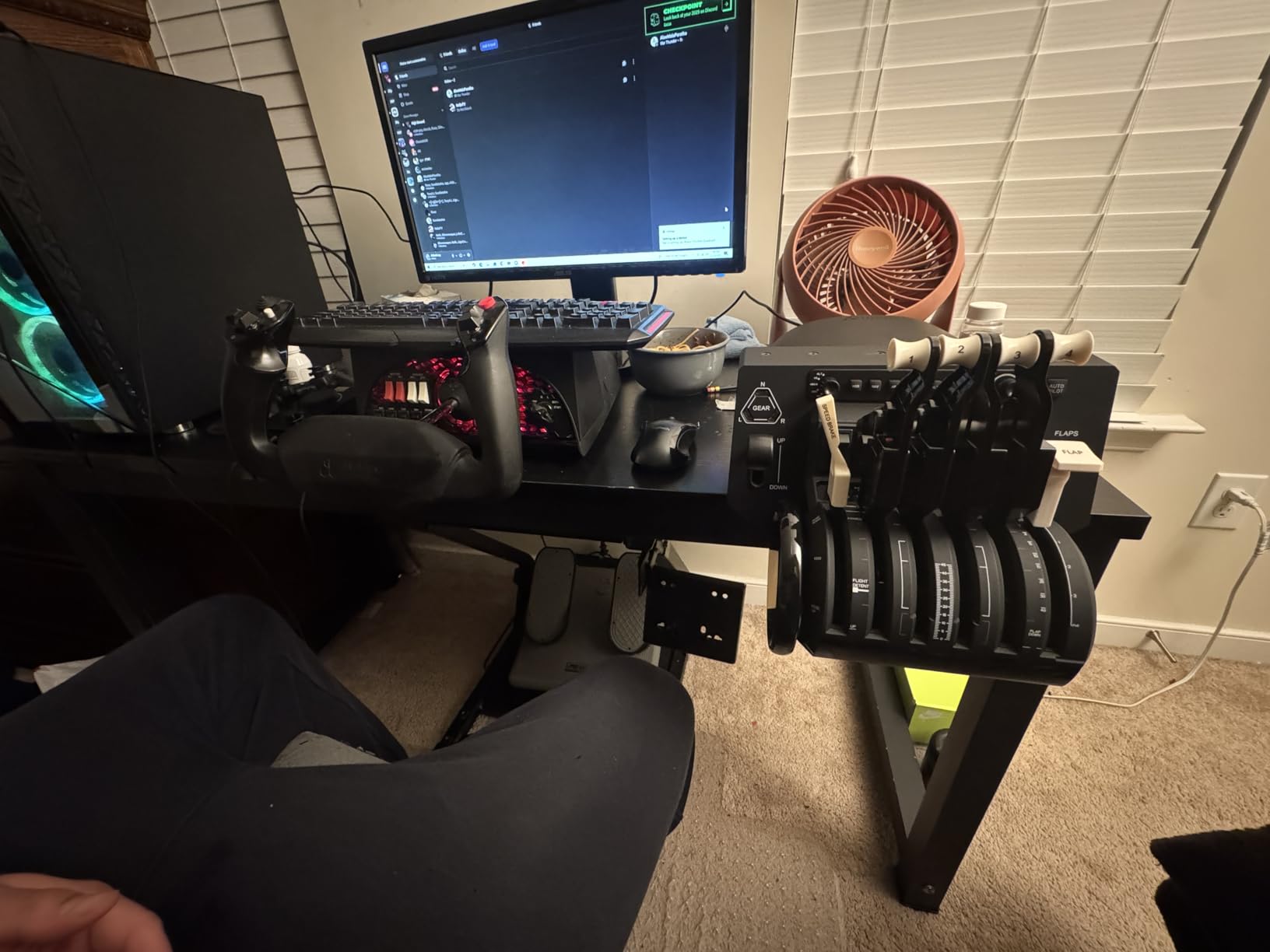 Honeycomb Bravo Throttle Quadrant customer photo 2