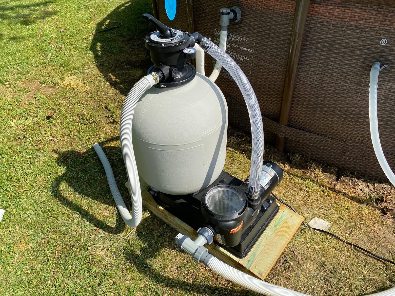 Hayward W3S210T93S ProSeries 21 in., 1.5 HP Sand Filter System for Above-Ground Pools Water Pump Filter customer photo 1