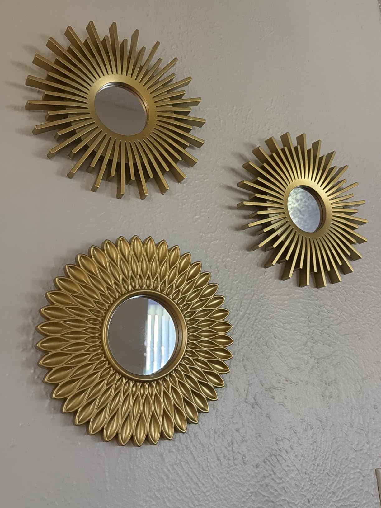 BONNYCO Gold Mirrors for Wall Pack of 3, Round Wall Mirrors Bedroom Room and Home Decor. Espejos Decorativos de Pared Sala Dormitorio, Modern Minimalist Decor Vintage, Chic. Gifts for Women, Mums customer photo 2