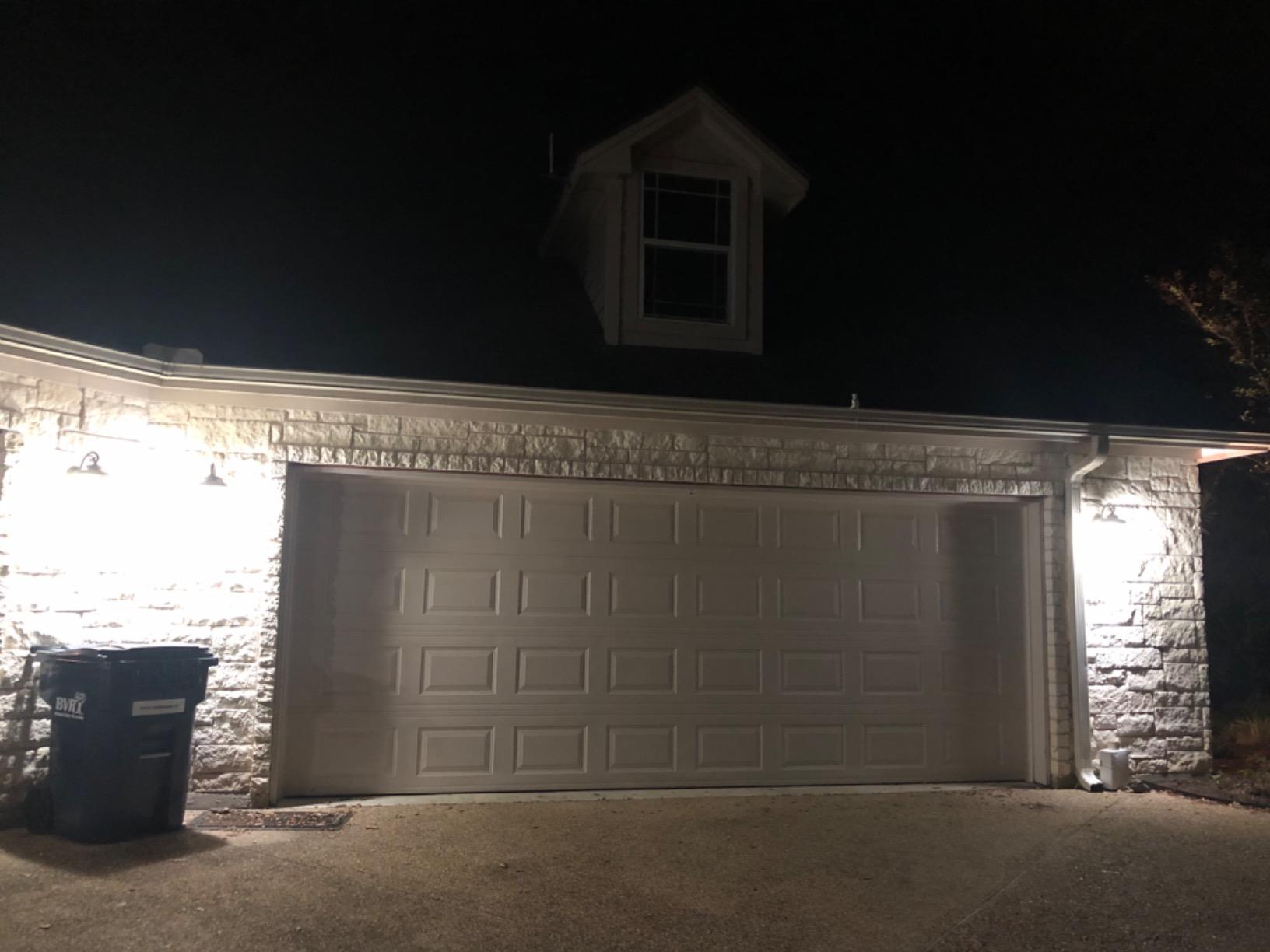 Dusk to Dawn Light Sensor Bulbs, A19 12W(100 Watt Equivalent) LED Bulbs customer photo 2