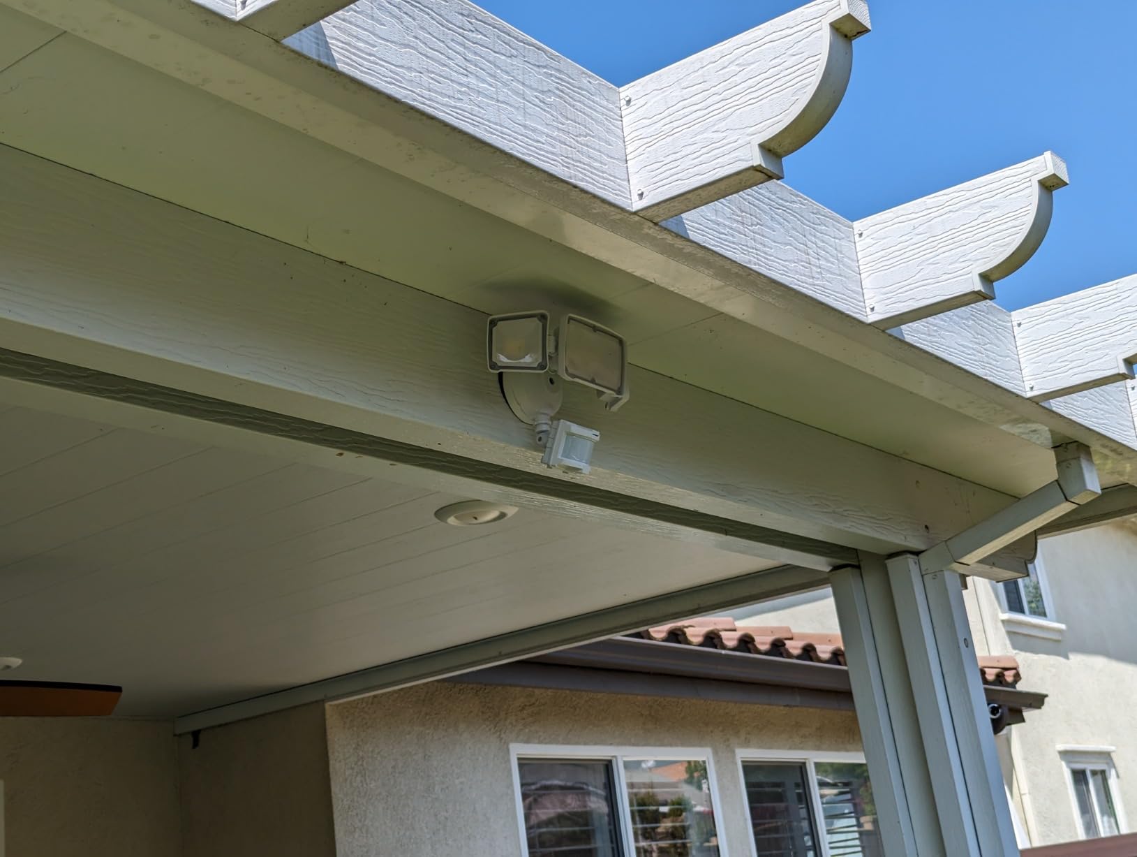 LEPOWER LED Security Light Motion Sensor Outdoor Lights, Easy to Install customer photo 1