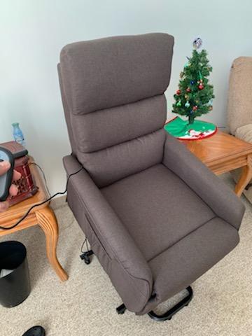 HOMCOM Power Lift Recliner Chair for Elderly, Easy Assembly, Fabric, Brown customer photo 1