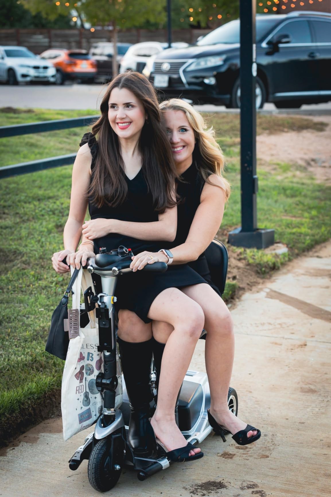 Vive 3 Wheel Mobility Scooter - Electric Powered Mobile Wheelchair Device customer photo 2