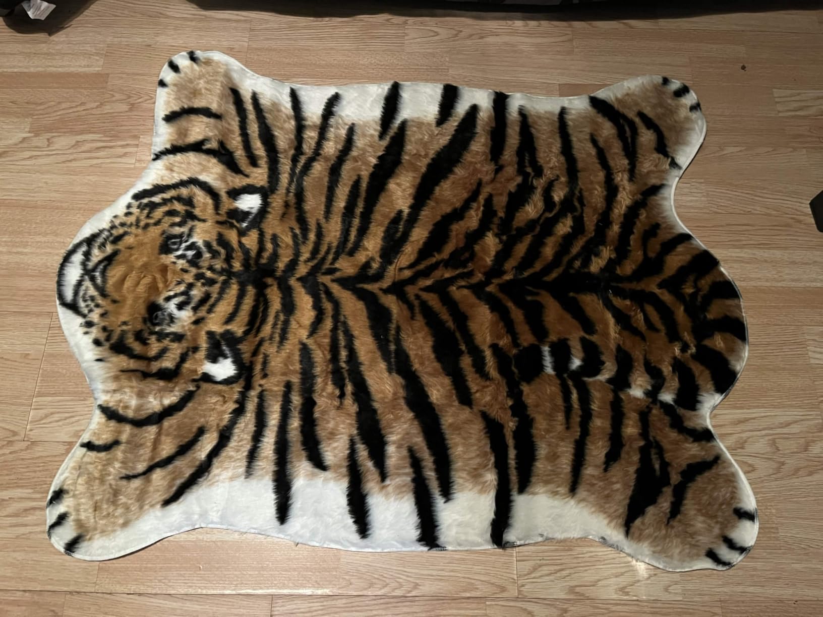 Leopard Area Rug Animals Printed Hide Mats Faux Fur Cowhide Skin Carpet for Home Office, Living Room, Bedroom, 5.2ft x 6.5ft (160 x 200cm) customer photo 1