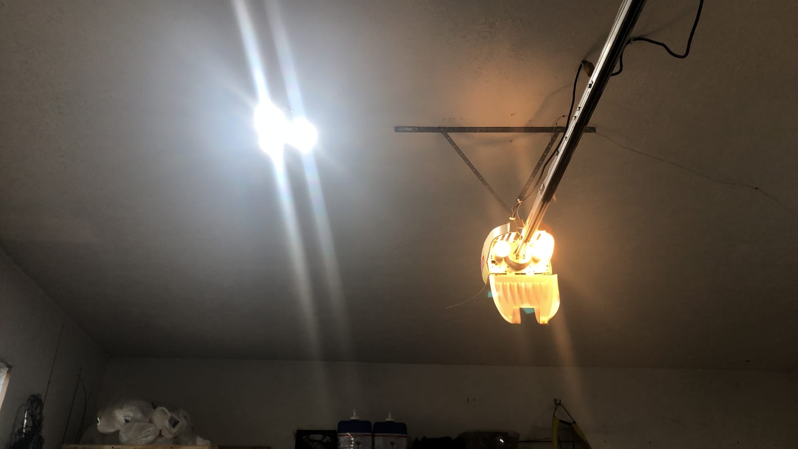 Luyata LED Garage Lights 2 Pack, 180W 18000LM 6500K Ceiling LED Shop Light customer photo 2