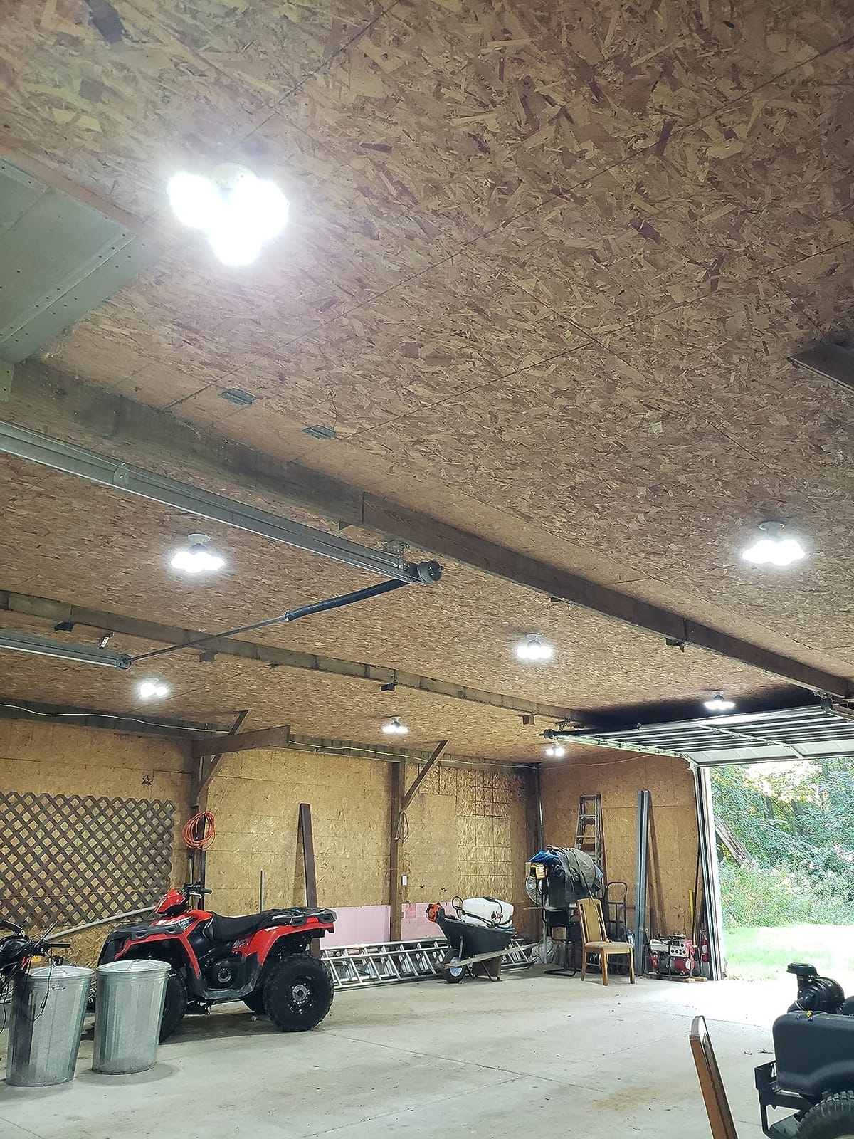 Luyata 2 Pack LED Garage Lights, 200W 20000LM 6500K Ceiling Light Fixtures customer photo 2