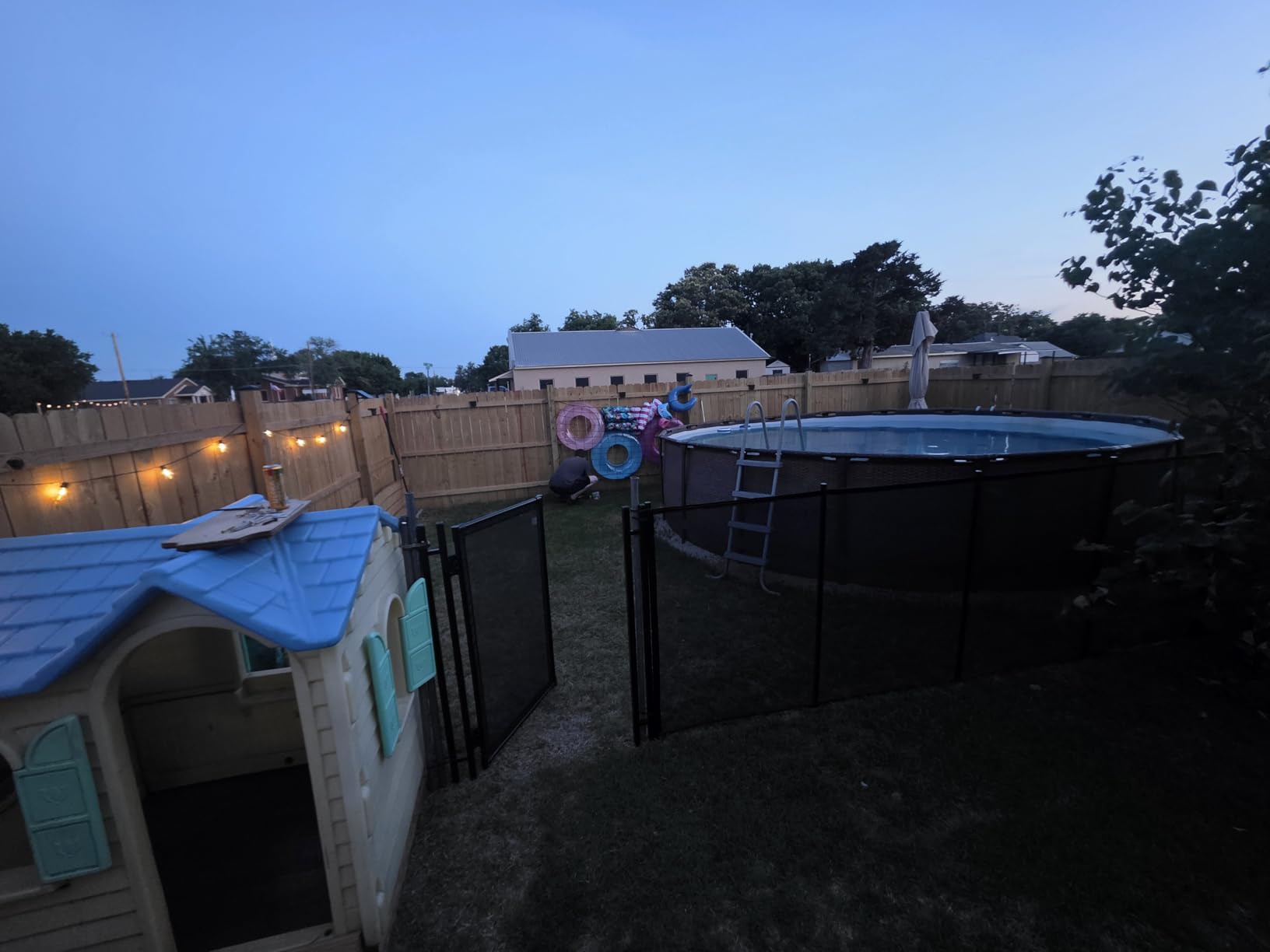 VINGLI Pool Fence 4Ft x 96Ft, Swimming Safety Fencing for Inground Pools customer photo 1