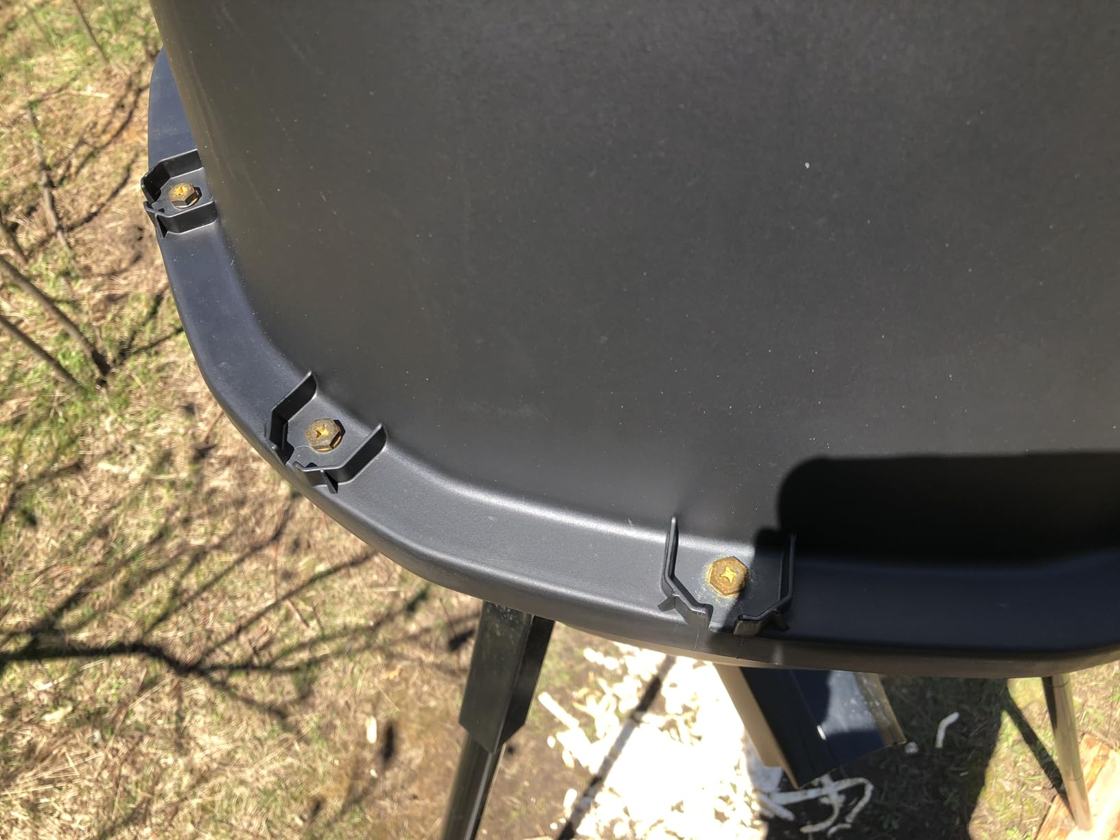 American Hunter 30-Gallon Nesting Hopper Gravity Deer Feeder – Maintenance-Free Tripod Game Feeder customer photo 1