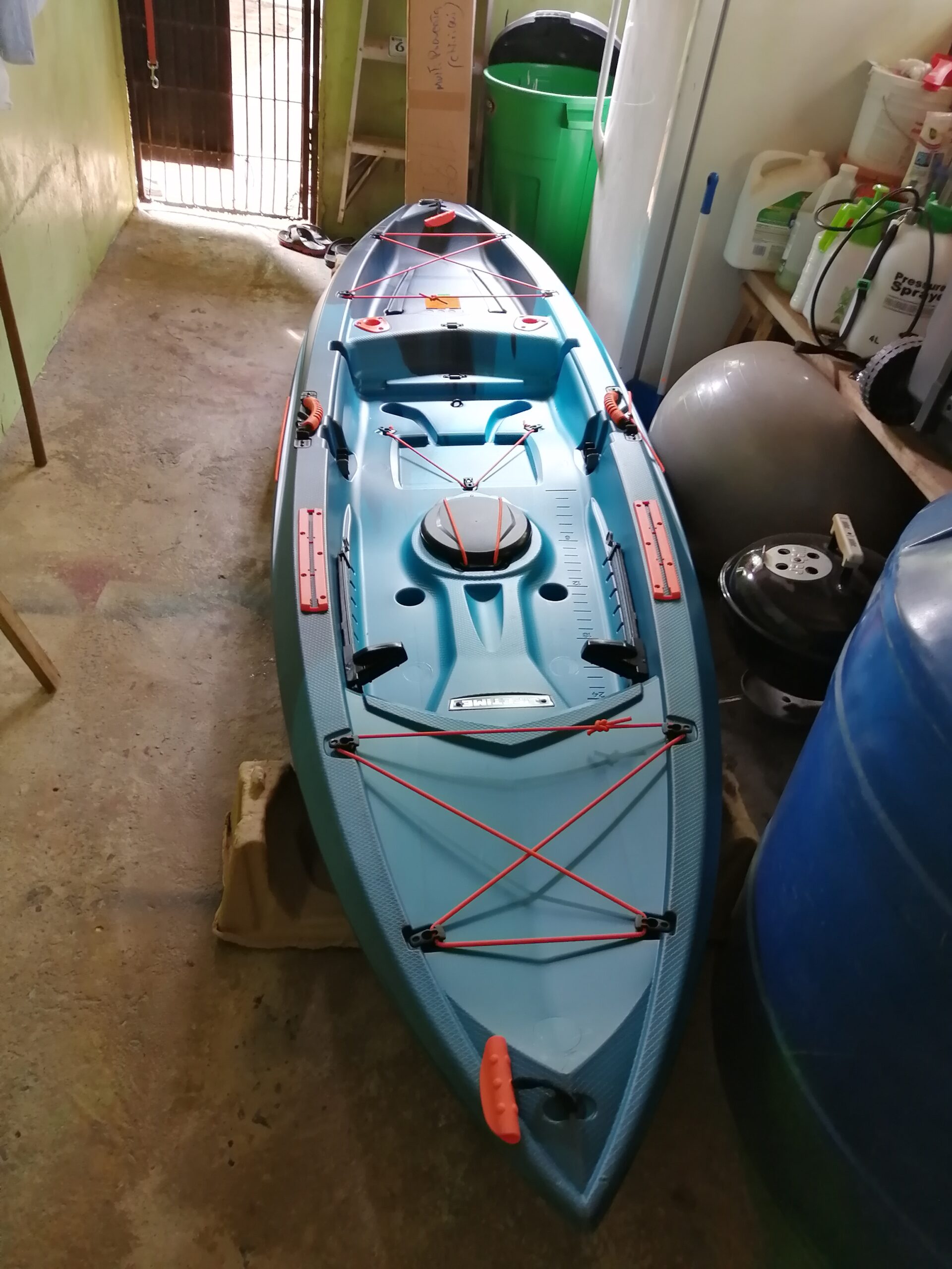 Lifetime Tamarack Pro 103 Sit-On-Top Kayak, Lightning Fusion, 10 ft. 3 in. customer photo 2