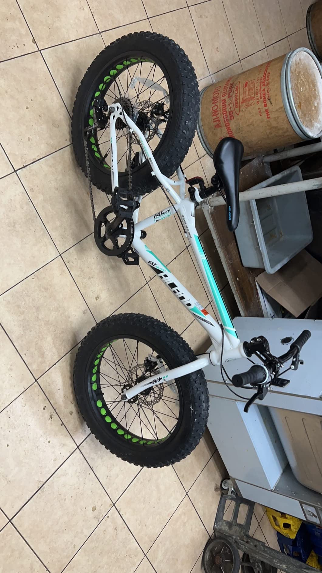 Hiland 20 Inch Kids' Bicycles Fat Tire Mountain Bike for Boys and Girls Age 5 + Years, Shimano 7-Speed, Dual-Disc Brake,Kids Beach and Snow Bicycle customer photo 1