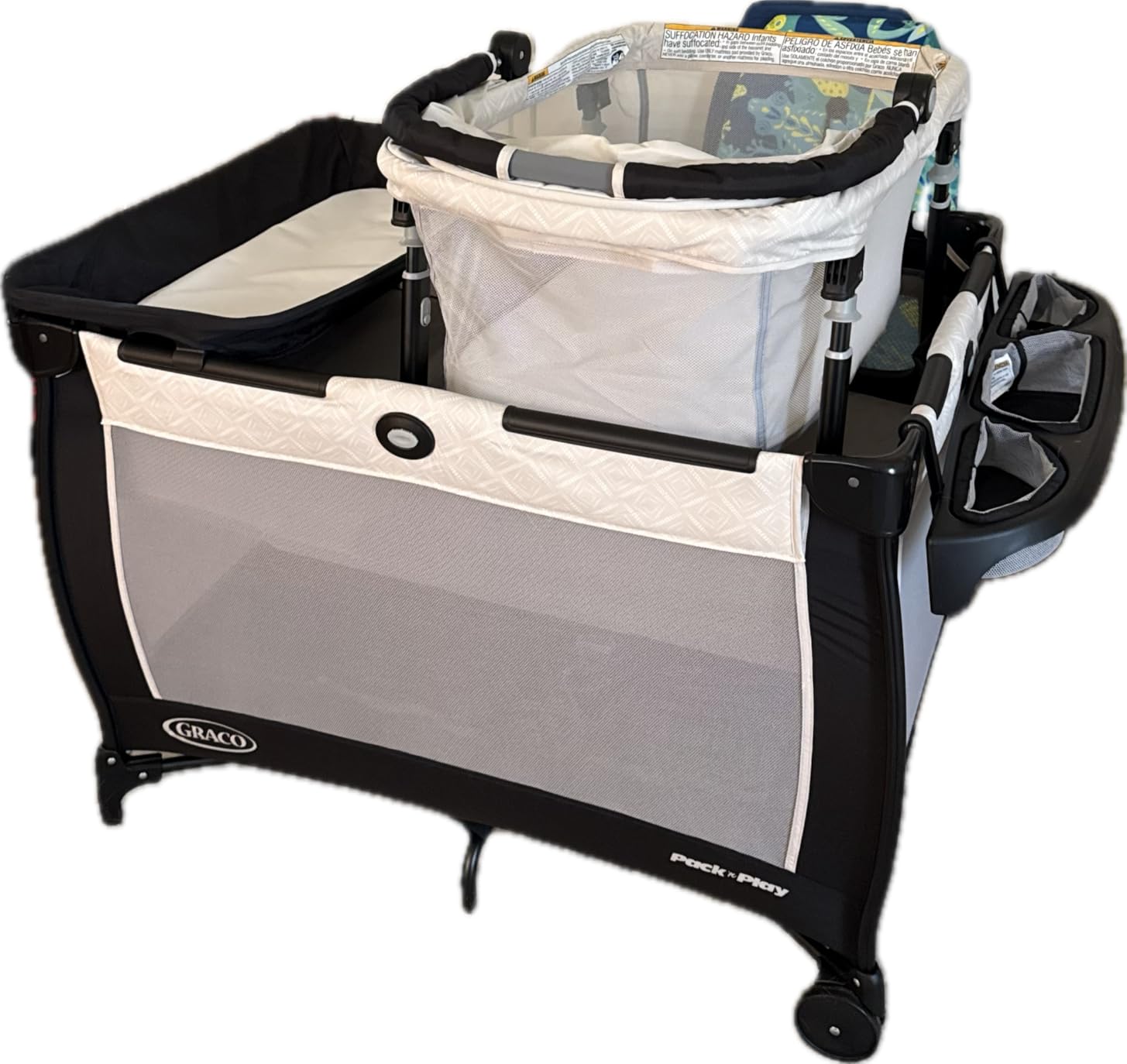 Graco Pack 'n Play Close2Baby Bassinet Playard with Portable Bassinet and Diaper Changer, Derby customer photo 1