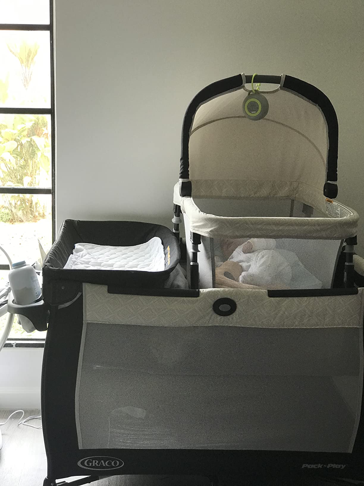 Graco Pack 'n Play Close2Baby Bassinet Playard with Portable Bassinet and Diaper Changer, Derby customer photo 2