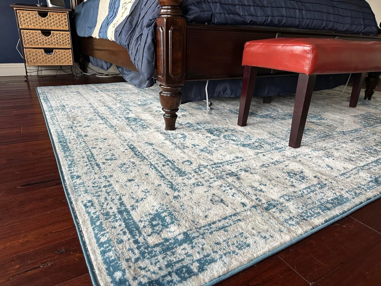 Unique Loom Sofia Collection Area Rug - Salle Garnier (5' 3
