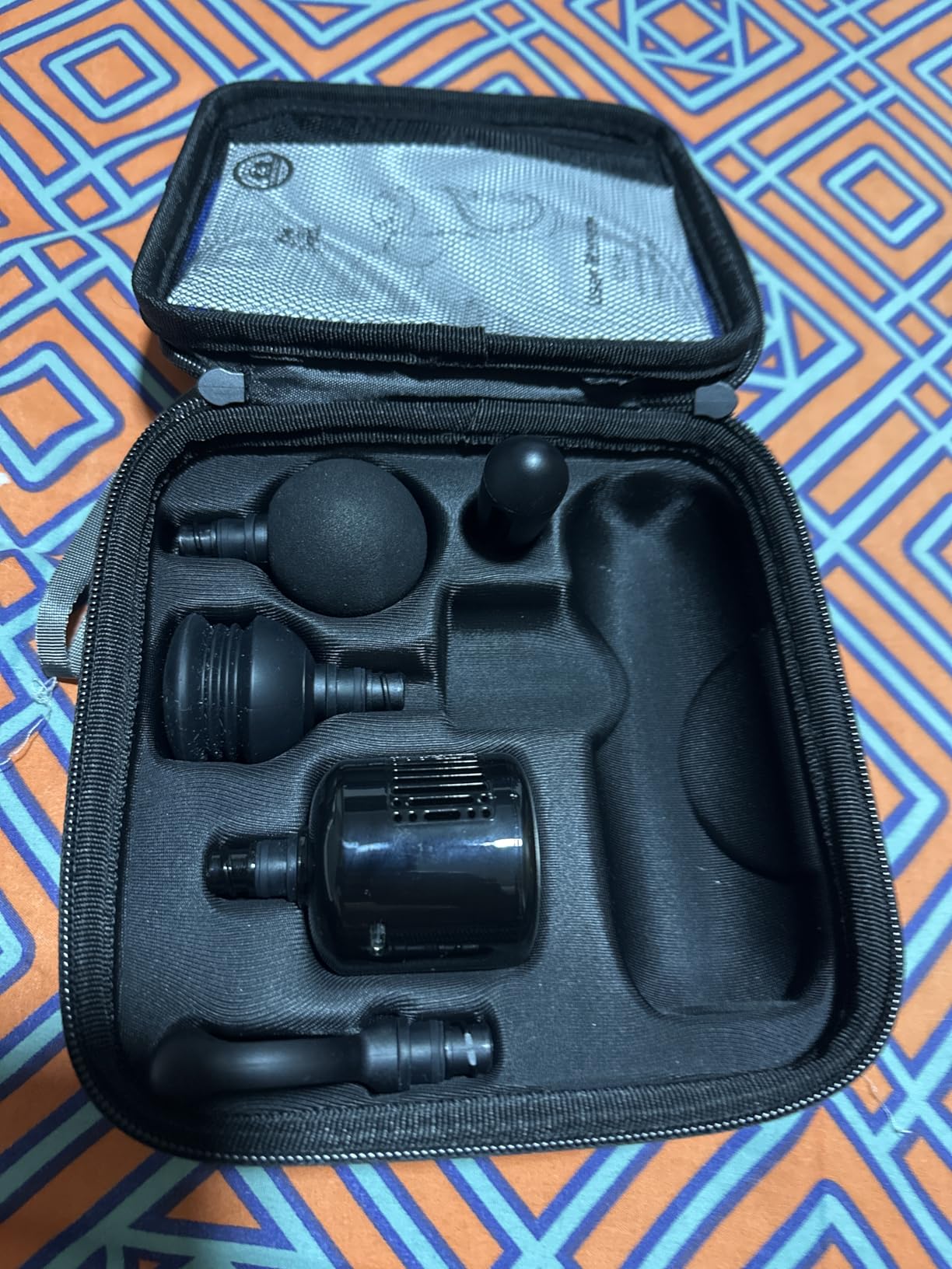 BOB AND BRAD Q2 Mini Massage Gun, Pocket-Sized Deep Tissue Massager Gun, Portable Percussion Muscle Massager Gun, Ultra Small & Quiet Muscle Massage Gun for Muscle Recovery with Carry Case customer photo 1