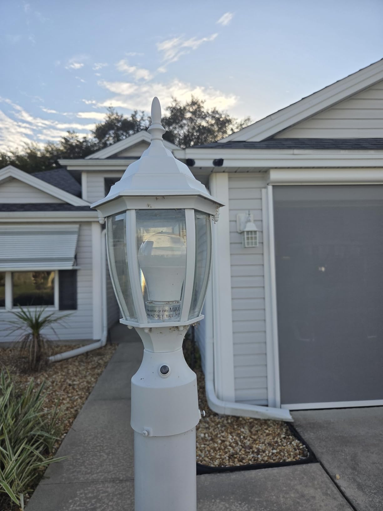 Dusk to Dawn Outdoor Post Light Hardwired 120V, Waterproof Aluminum Pole Light Fixture with Pier Mount Base, Exterior Lamp Post Lantern Head with Clear Glass for Garden Yard Patio Pathway (6 Inch) customer photo 1