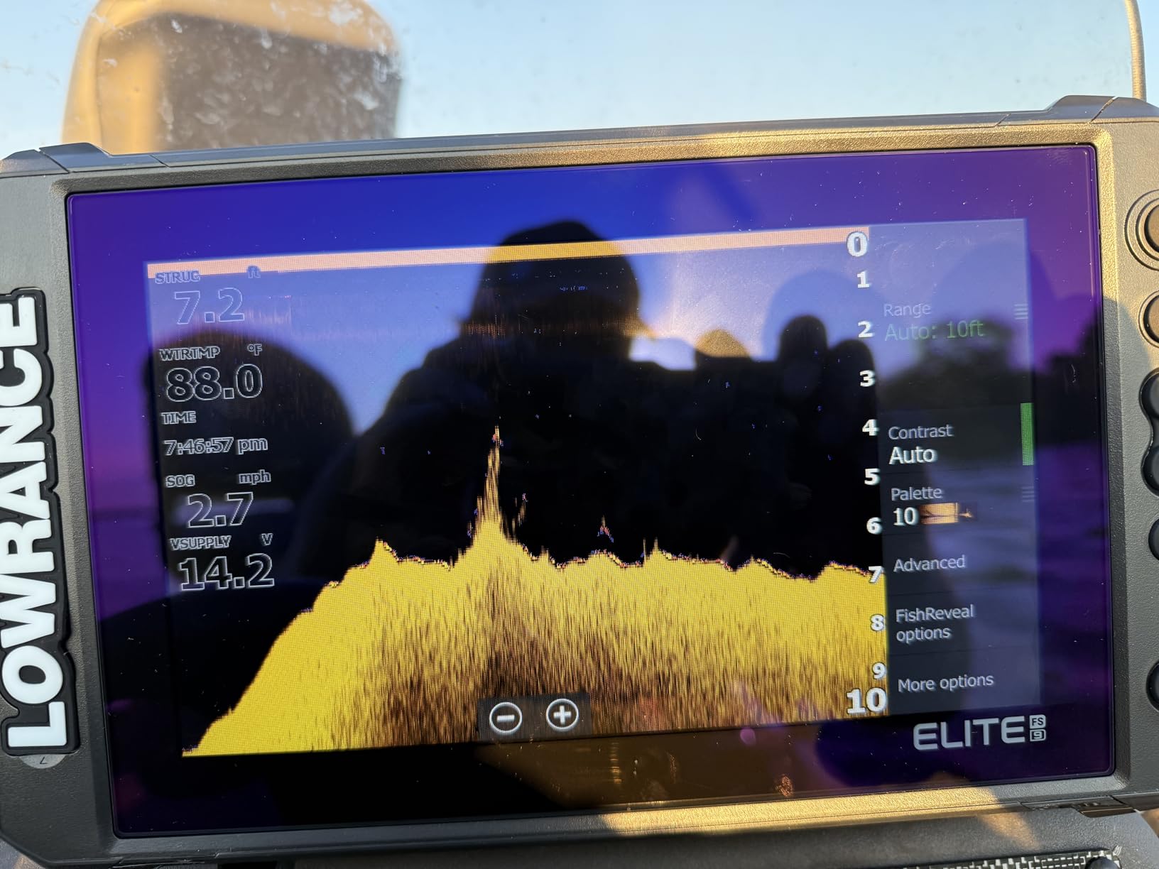 Lowrance Elite FS Fish Finder/Chartplotter, 7-12 Inch, C-MAP Charts customer photo 2