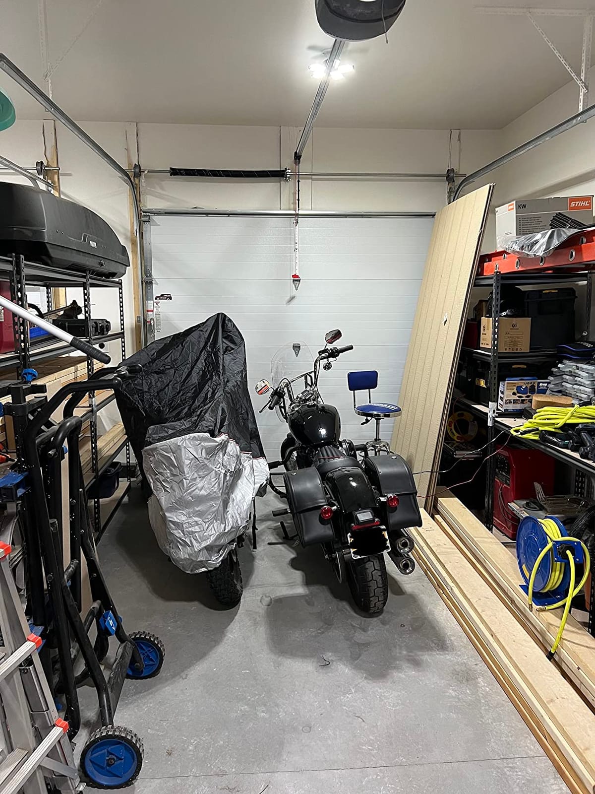 Mefflypee LED Garage Lights, 120W Deformable LED Garage Ceiling Light with 5 Adjustable Panels, 12000LM E26 Shop Lamp for Basement, Barn, High Bay, Store (2 Pack) customer photo 2