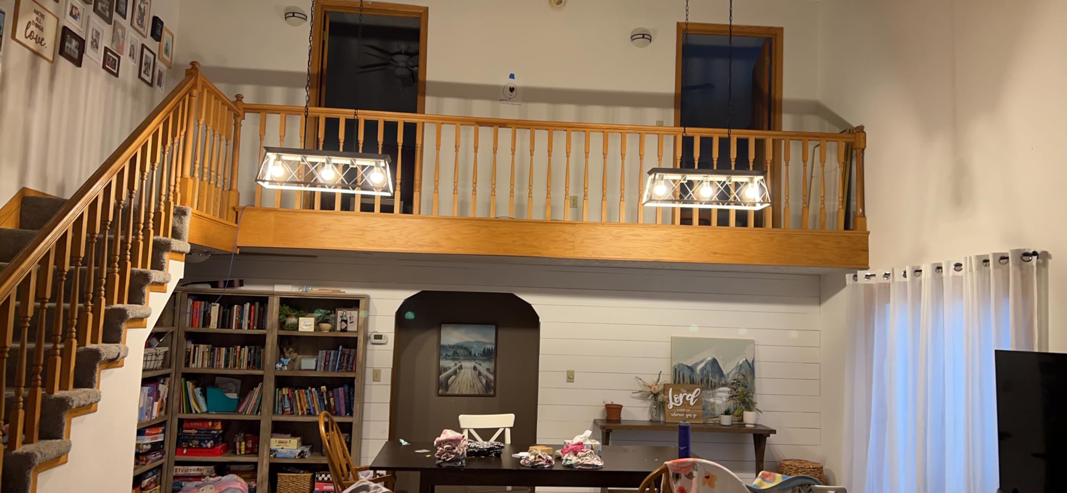 Q&S Dining Room Chandelier Light Fixtures,Farmhouse Rustic Vintage Antique Linear Chandeliers Pendant Ceiling Light Fixture for Kitchen Island Bar Office Coffee Shop 5-Lights Oak and ORB UL Listed customer photo 1