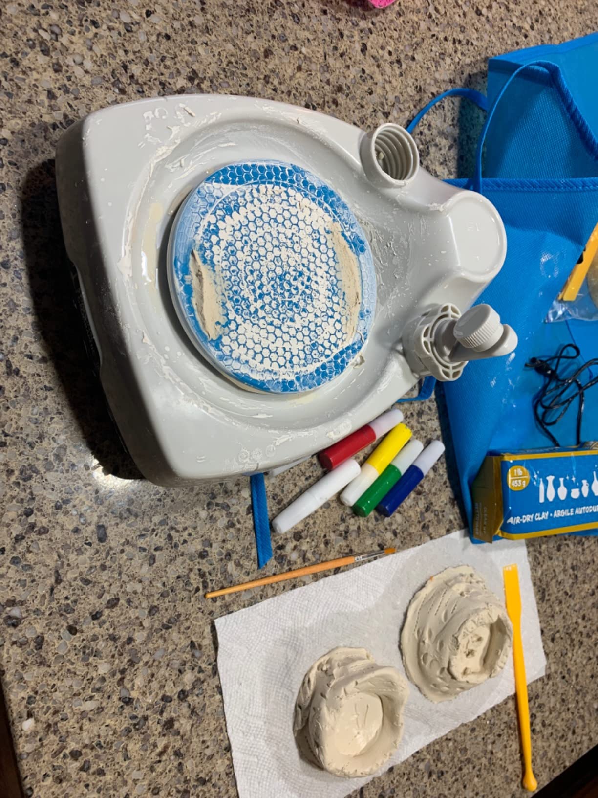 National Geographic Pottery Wheel for Kids Complete Beginner Kit customer photo 1