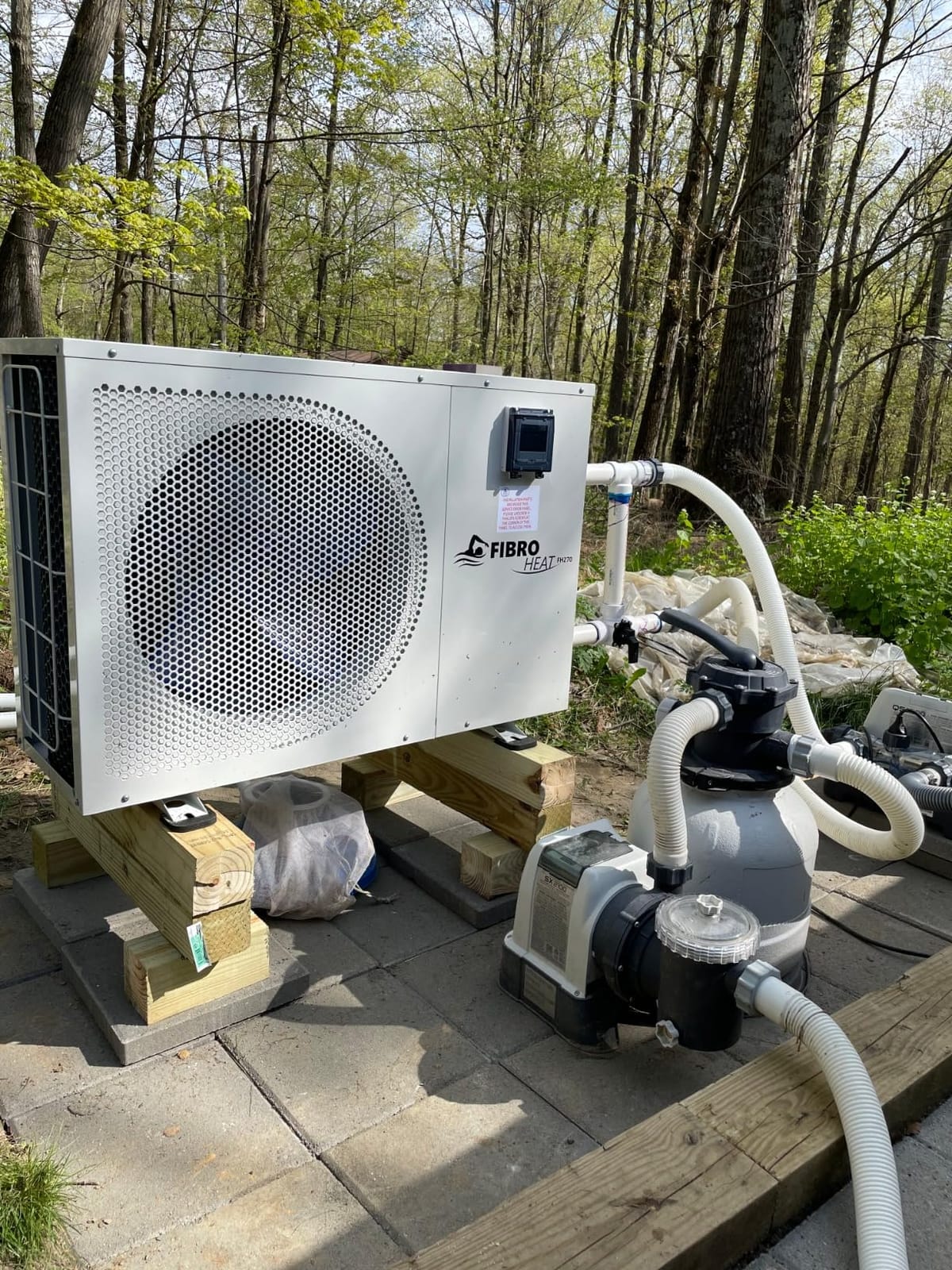 FibroPool FH270 70,000 BTU Pool Heat Pump - COP 5.77, 240V, 15,000 Gal customer photo 1