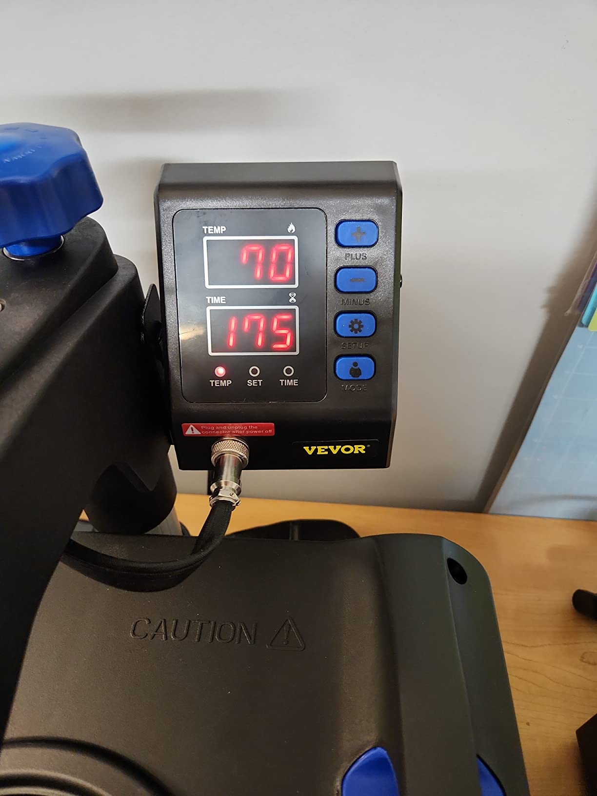 VEVOR 8 in 1 Heat Press Machine 15x15 Inch, 360° Swing Away Shirt Press Machine - Digital Professional Heat Transfer Tshirt Press Machine, Sublimation Heat Press for T Shirts Hat Cap Mug Plate Blue customer photo 2