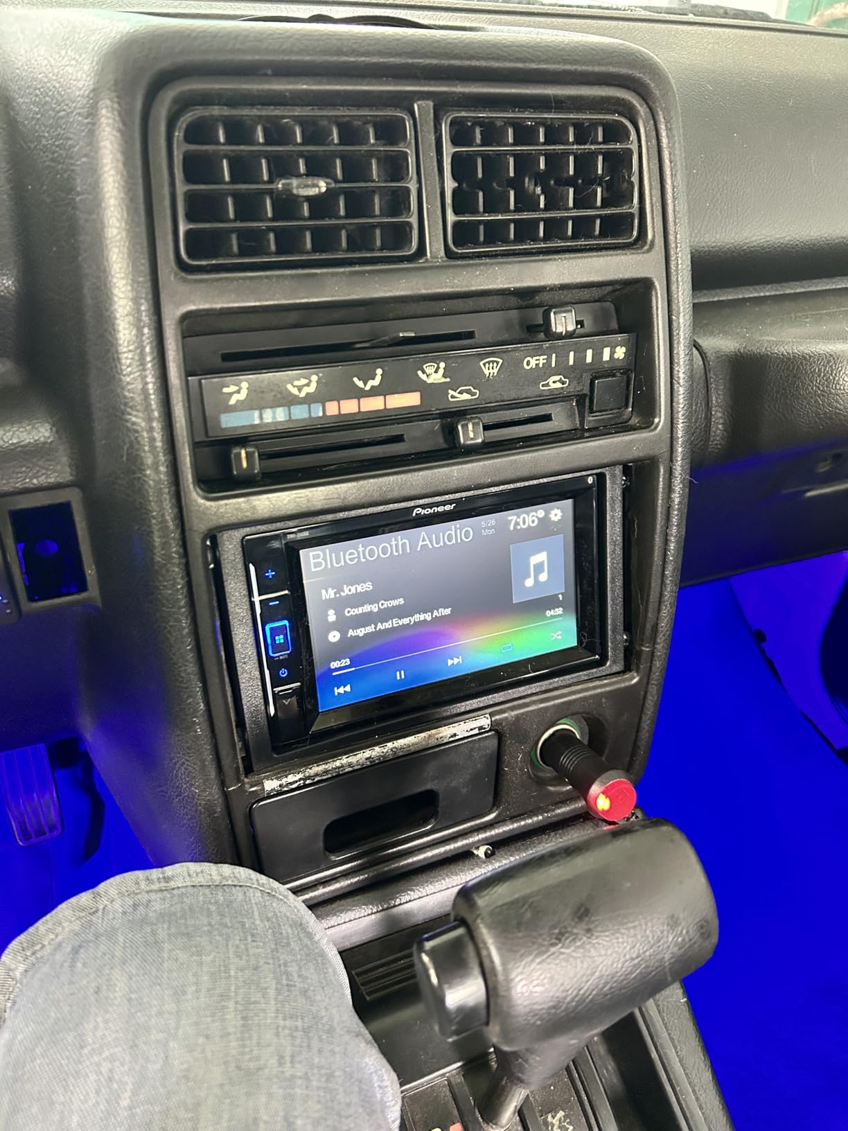 Pioneer DMH-241EX 6.2