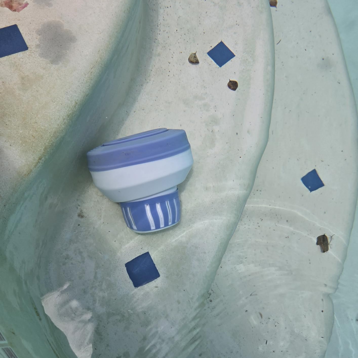 Floating Mini Spa Chemical Dispenser, Chlorine/Bromine Tablet Floater for 1 Inch Tablets, Idea for Spa, Hot Tub &,Fountain, Inflatable & Above-Ground Pools customer photo 2